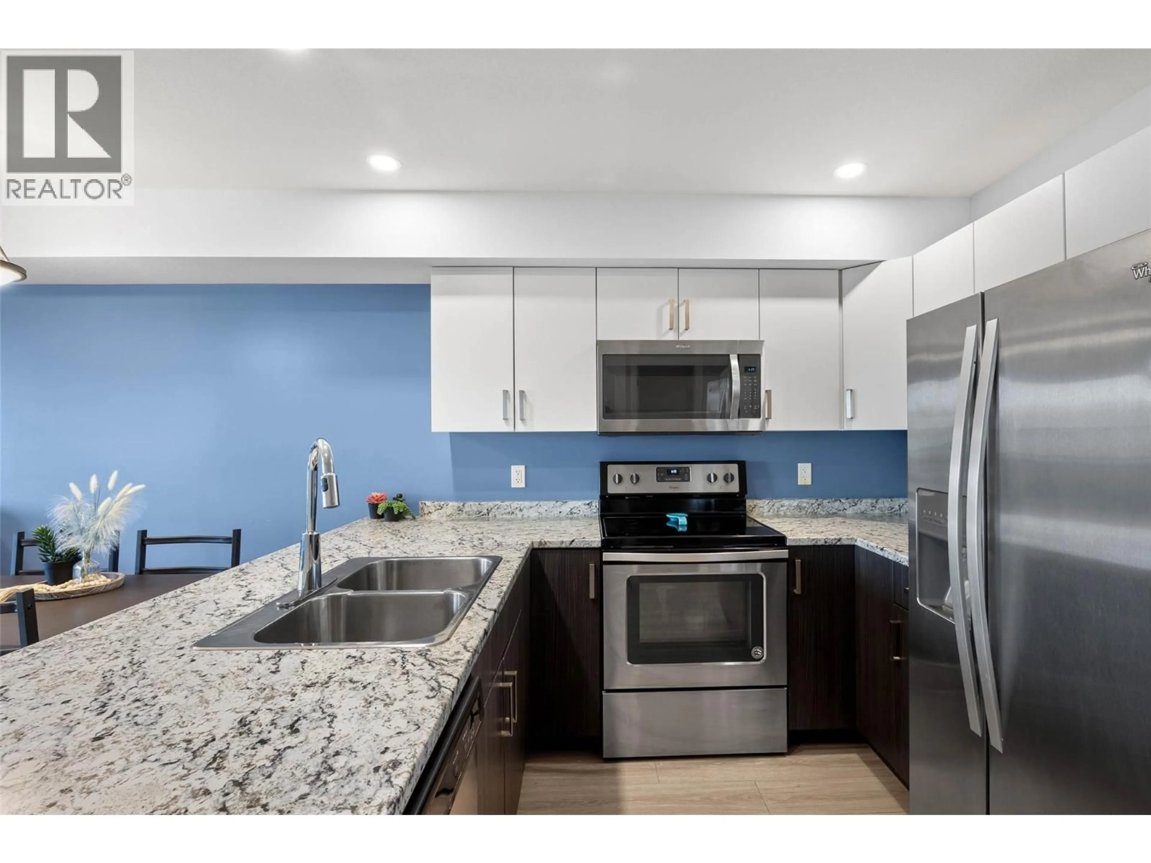 Standard kitchen, ceramic/tile floor for 321 - 5170 DALLAS DRIVE, Kamloops British Columbia V2C0C7