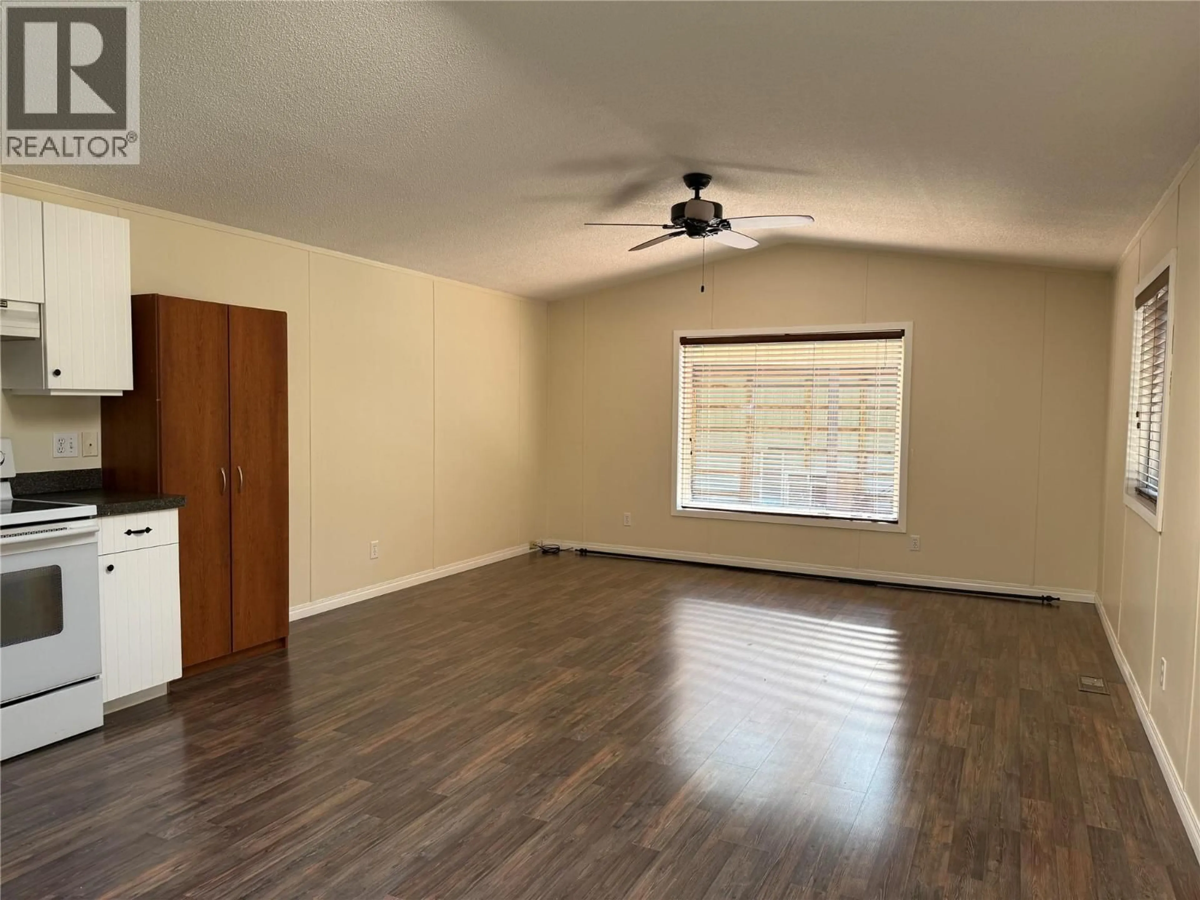 A pic of a room for 4668 208 ROAD, Dawson Creek British Columbia V0C1B0