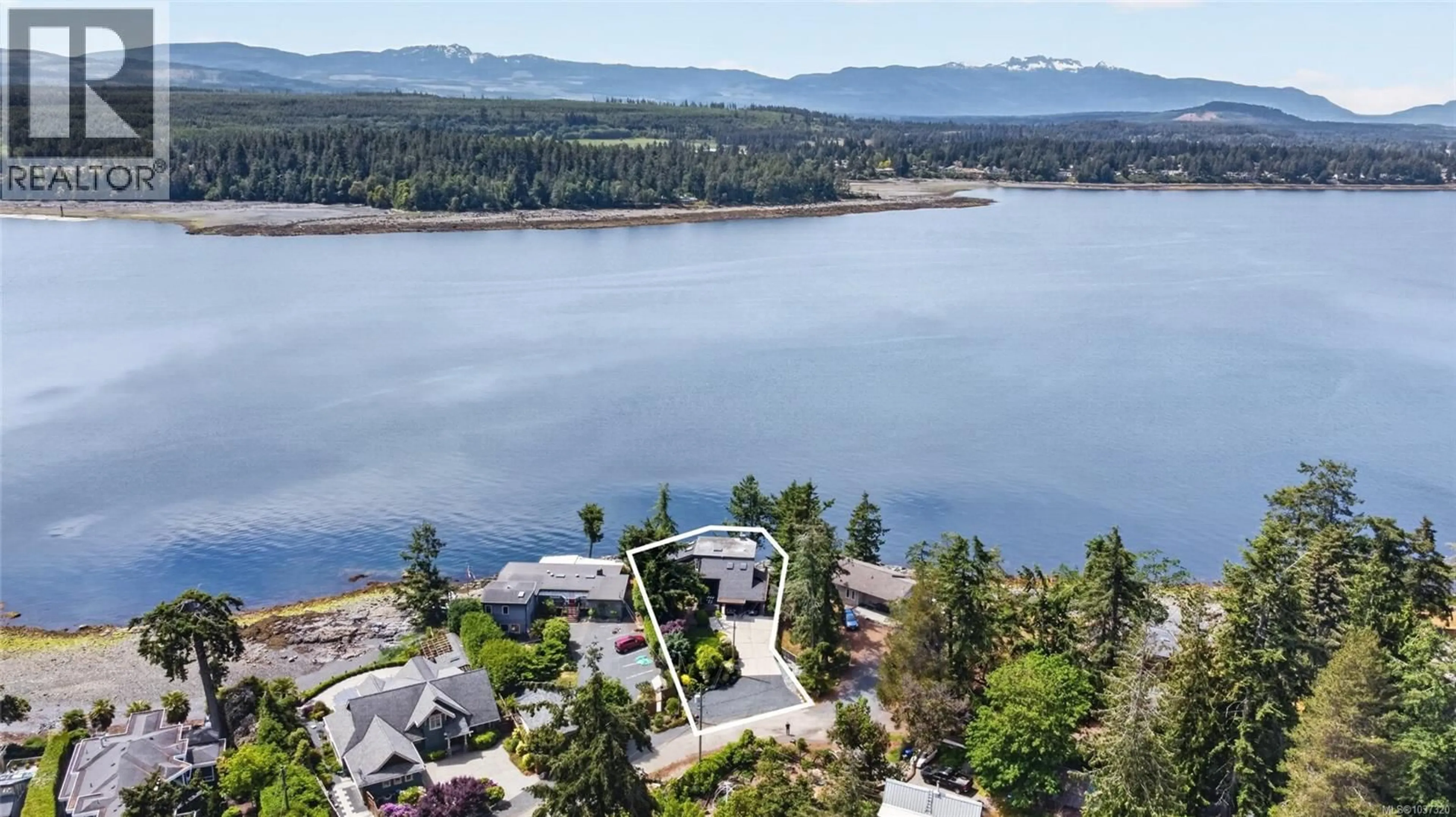 A pic from outside/outdoor area/front of a property/back of a property/a pic from drone, water/lake/river/ocean view for 2222 THE JIB, Nanoose Bay British Columbia V9P9B6