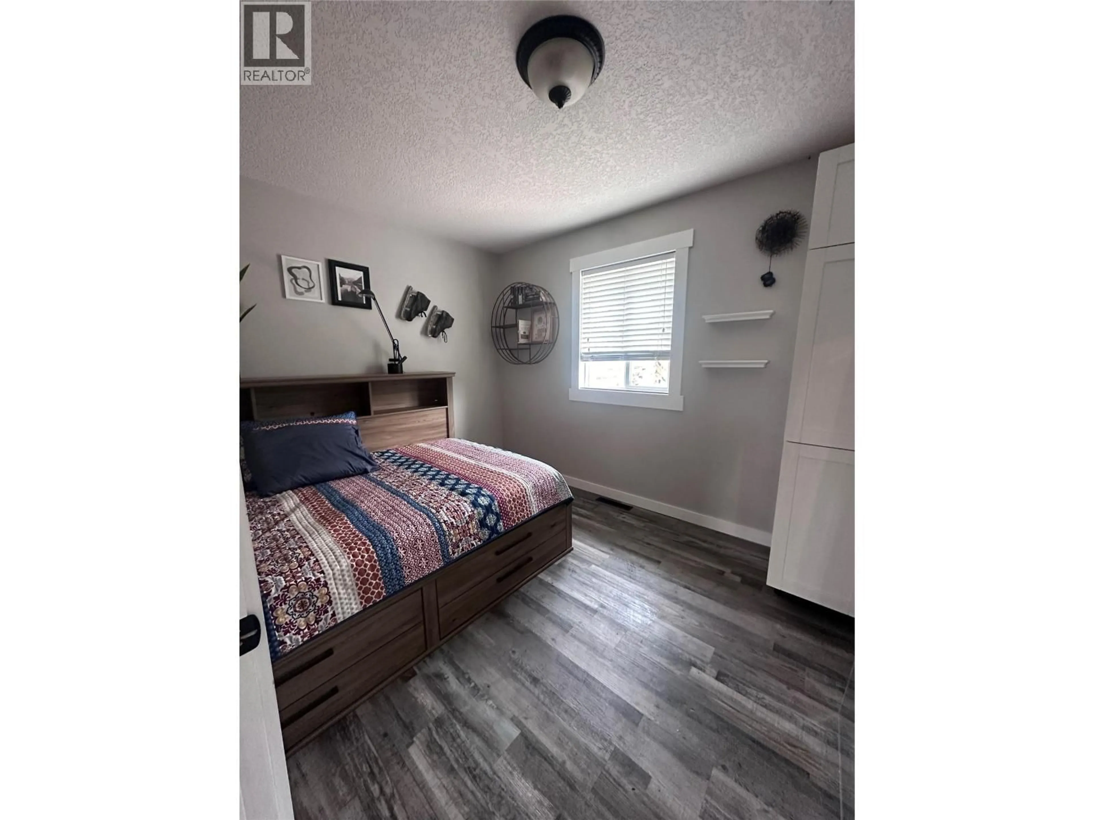 A pic of a room for 1100 96A AVENUE, Dawson Creek British Columbia V1G1M8