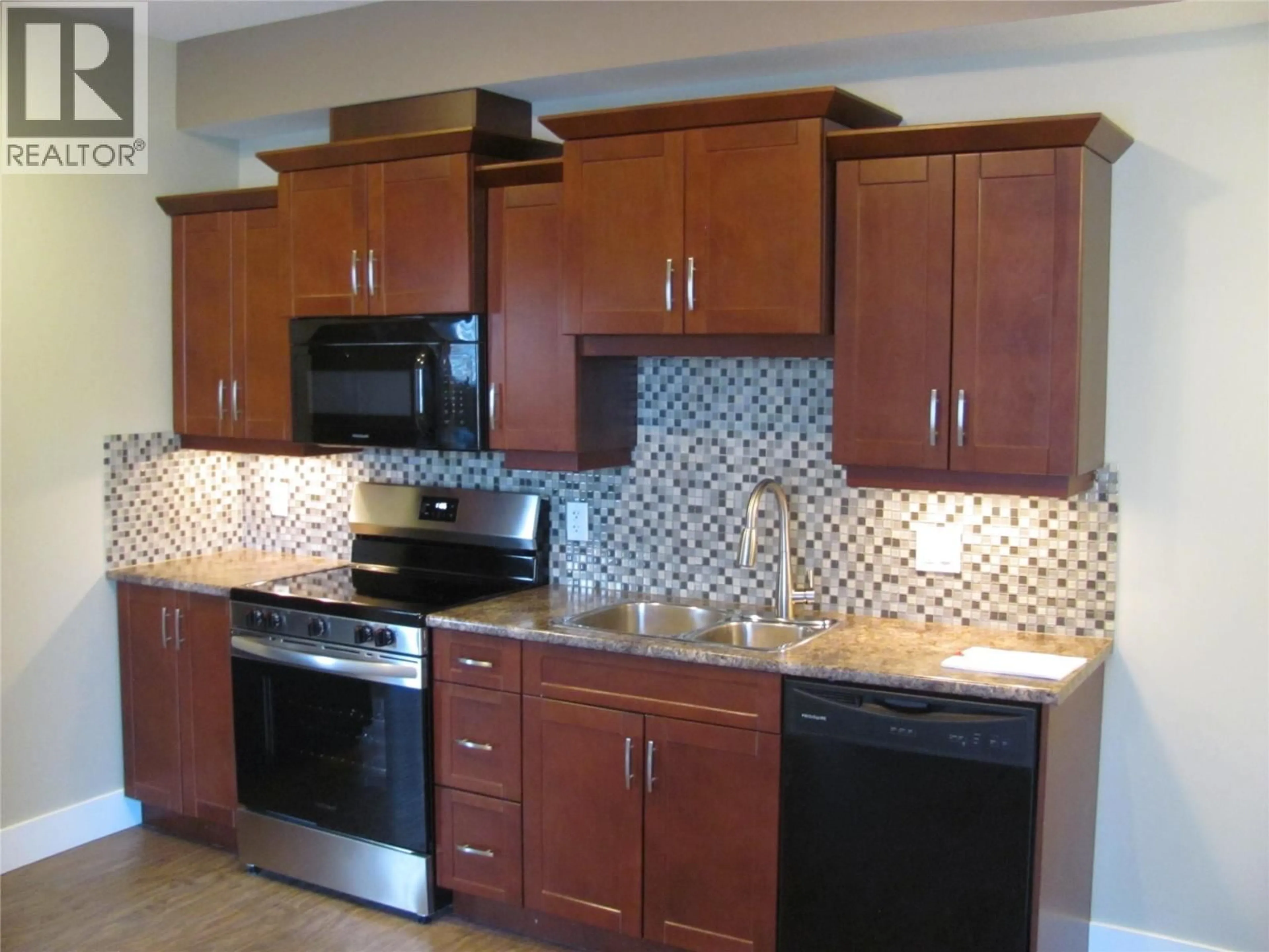 Standard kitchen, ceramic/tile floor for 7 - 3804 32 AVENUE, Vernon British Columbia V1T2N3