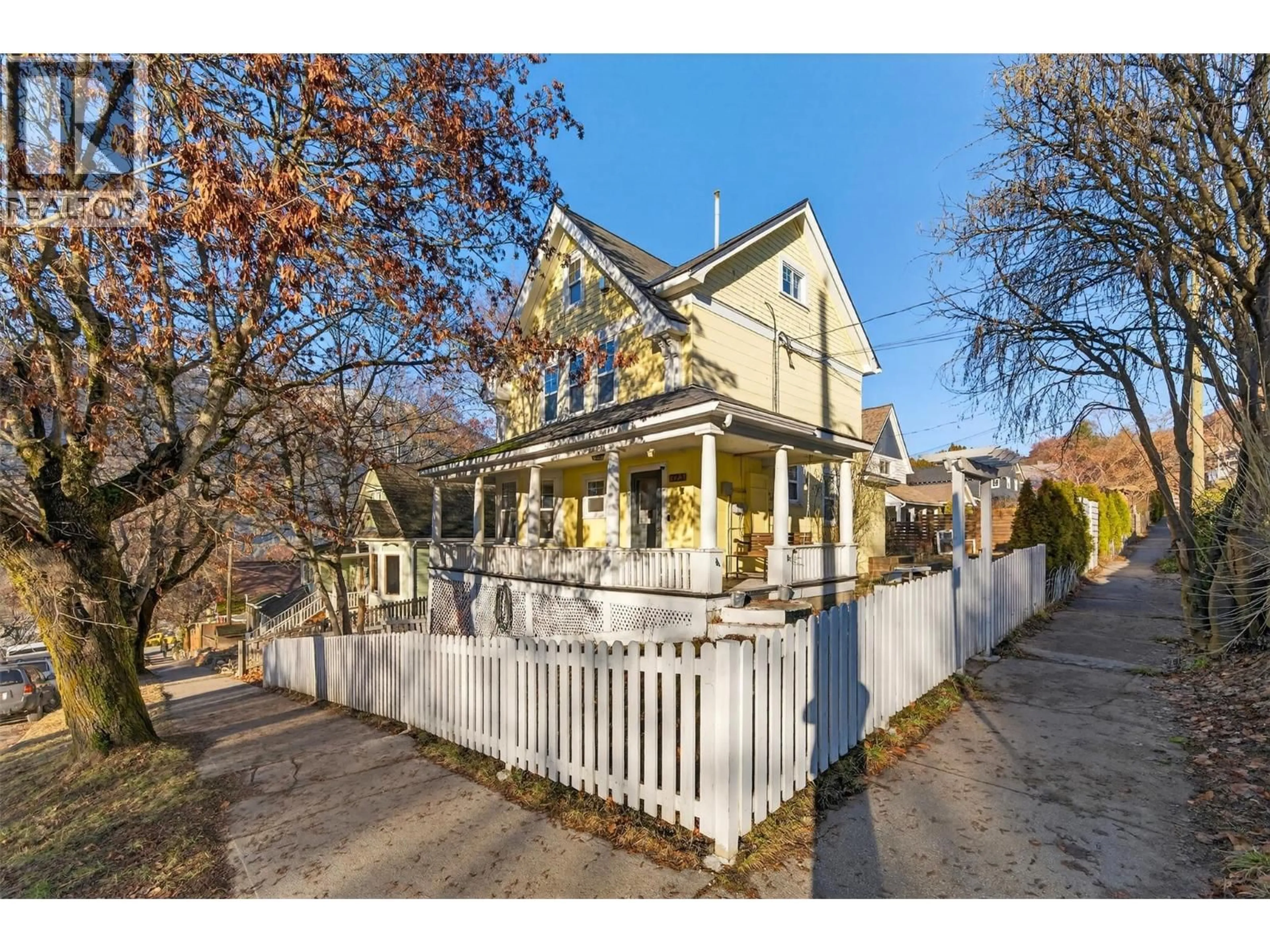 Unknown for 723 HENDRYX STREET, Nelson British Columbia V1L2B1