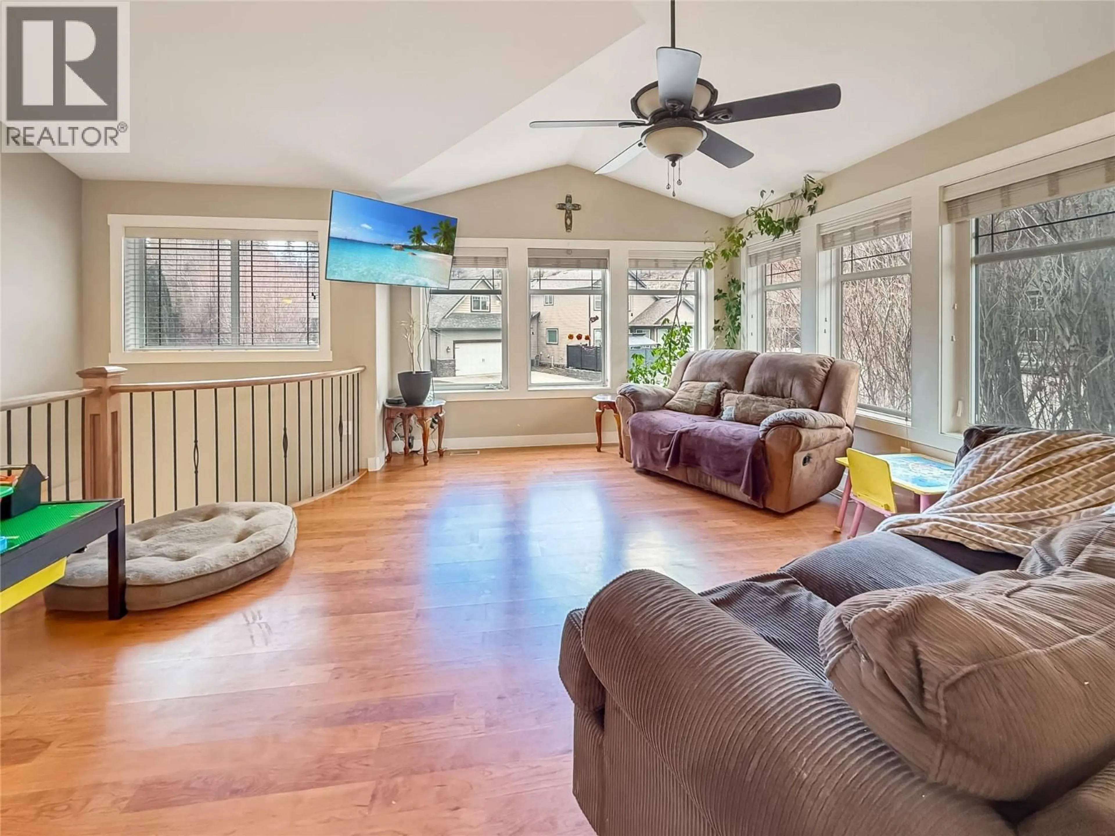 Living room with furniture, unknown for 2813 BENTLEY ROAD, West Kelowna British Columbia V4T3A9