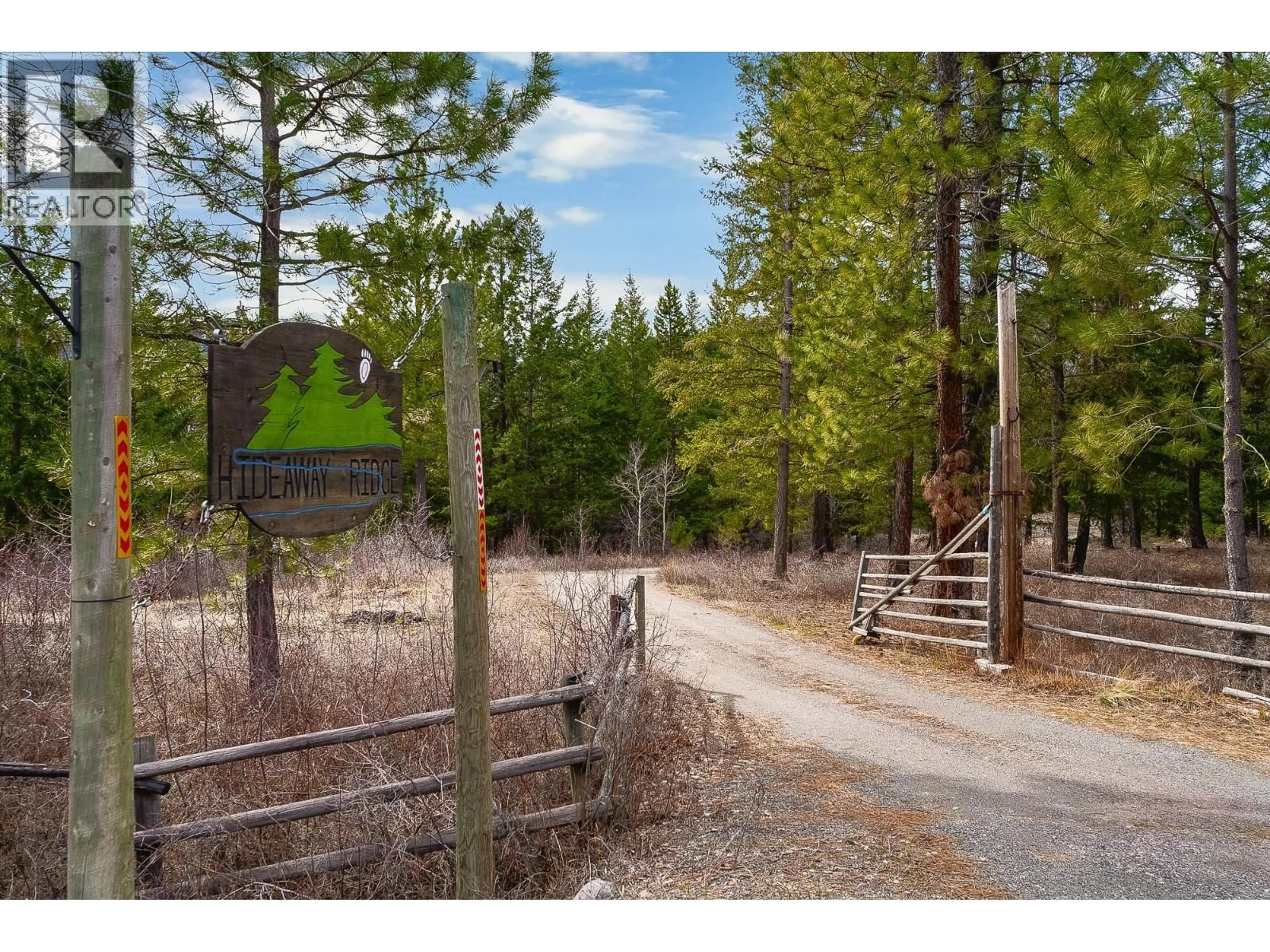 A pic from outside/outdoor area/front of a property/back of a property/a pic from drone, forest/trees view for 2701S COLDWATER ROAD, Merritt British Columbia V1K1B8