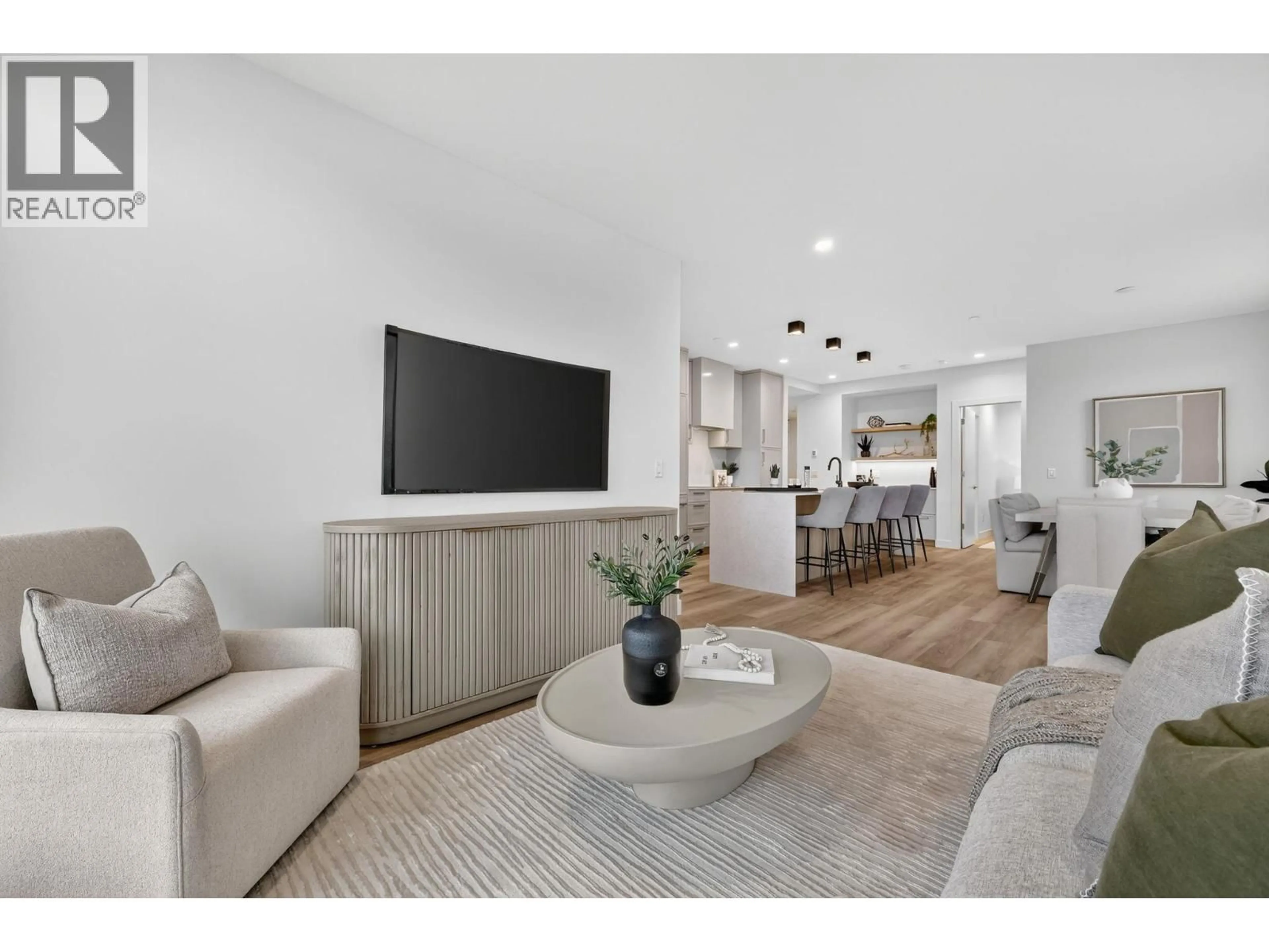 Unknown for 713 - 3340 LAKESHORE ROAD, Kelowna British Columbia V1W3S9