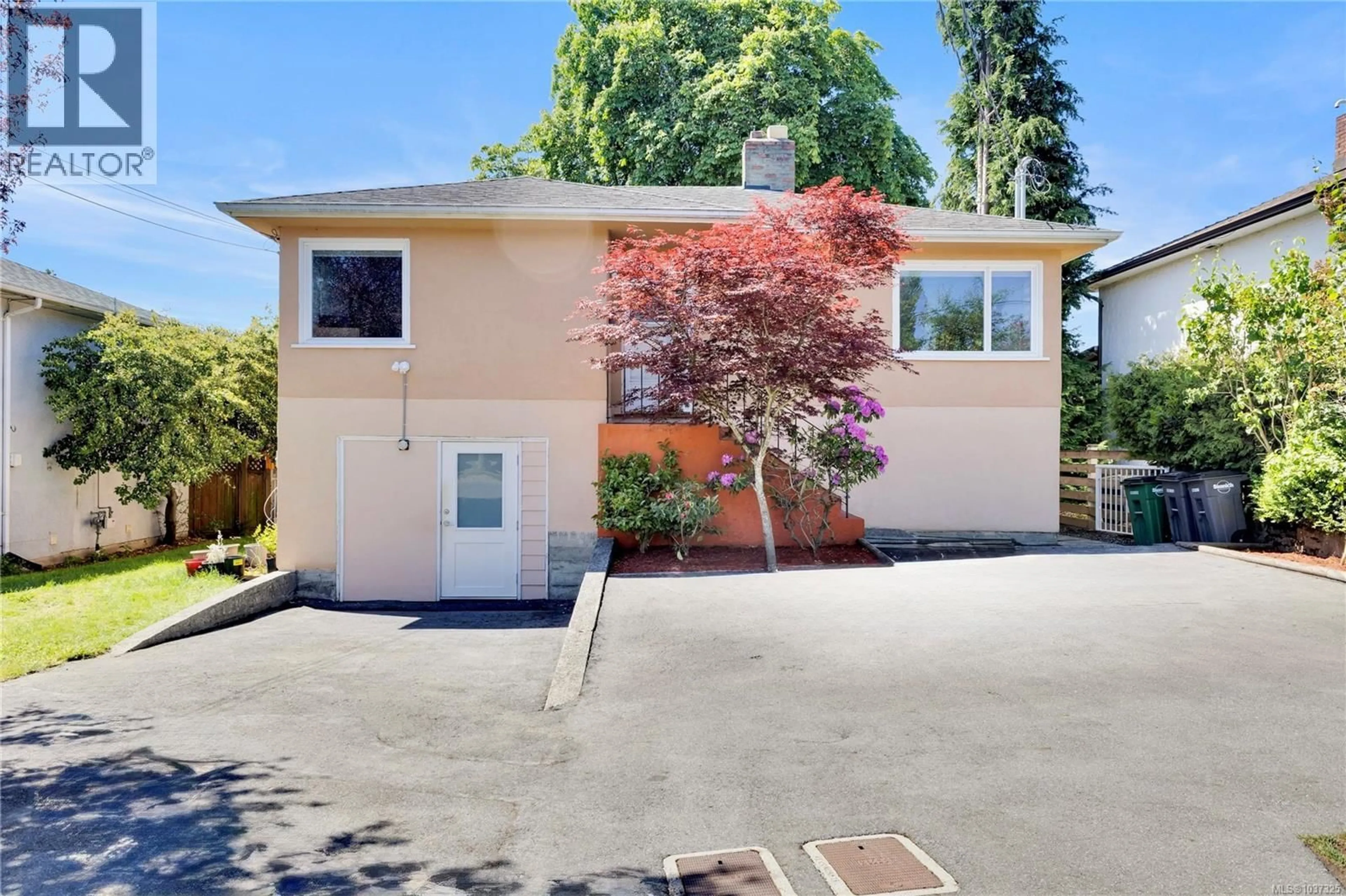 Unknown for 251 SIMS AVENUE, Saanich British Columbia V8Z1K4