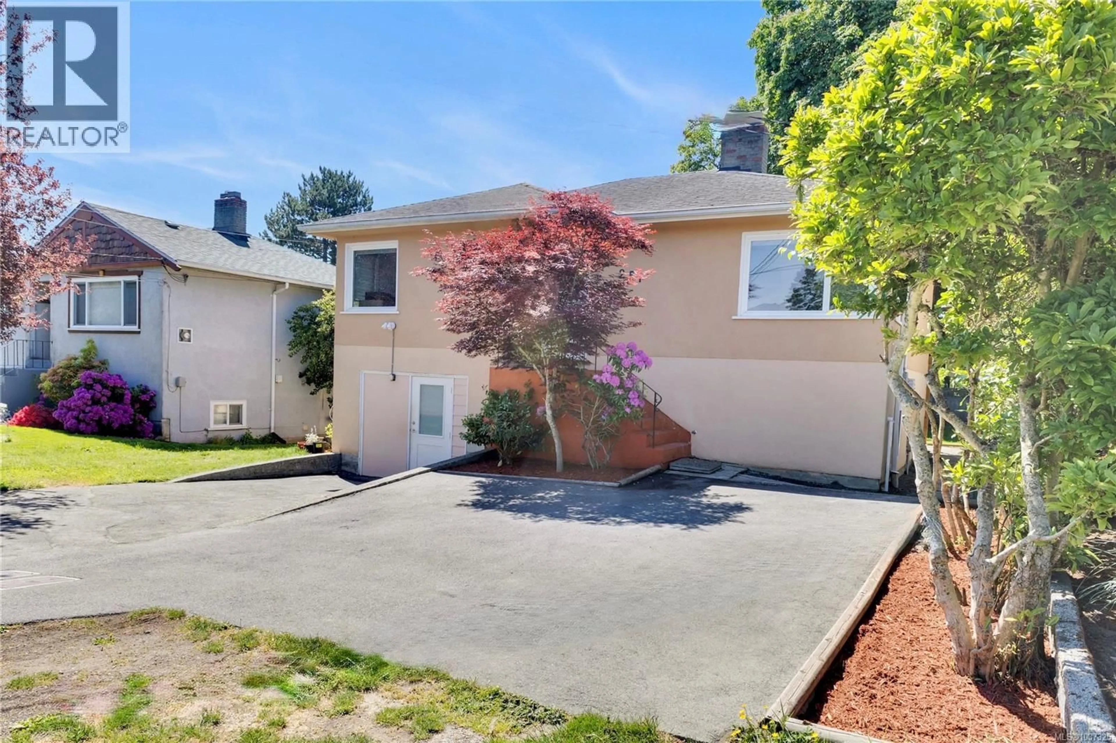 Unknown for 251 SIMS AVENUE, Saanich British Columbia V8Z1K4