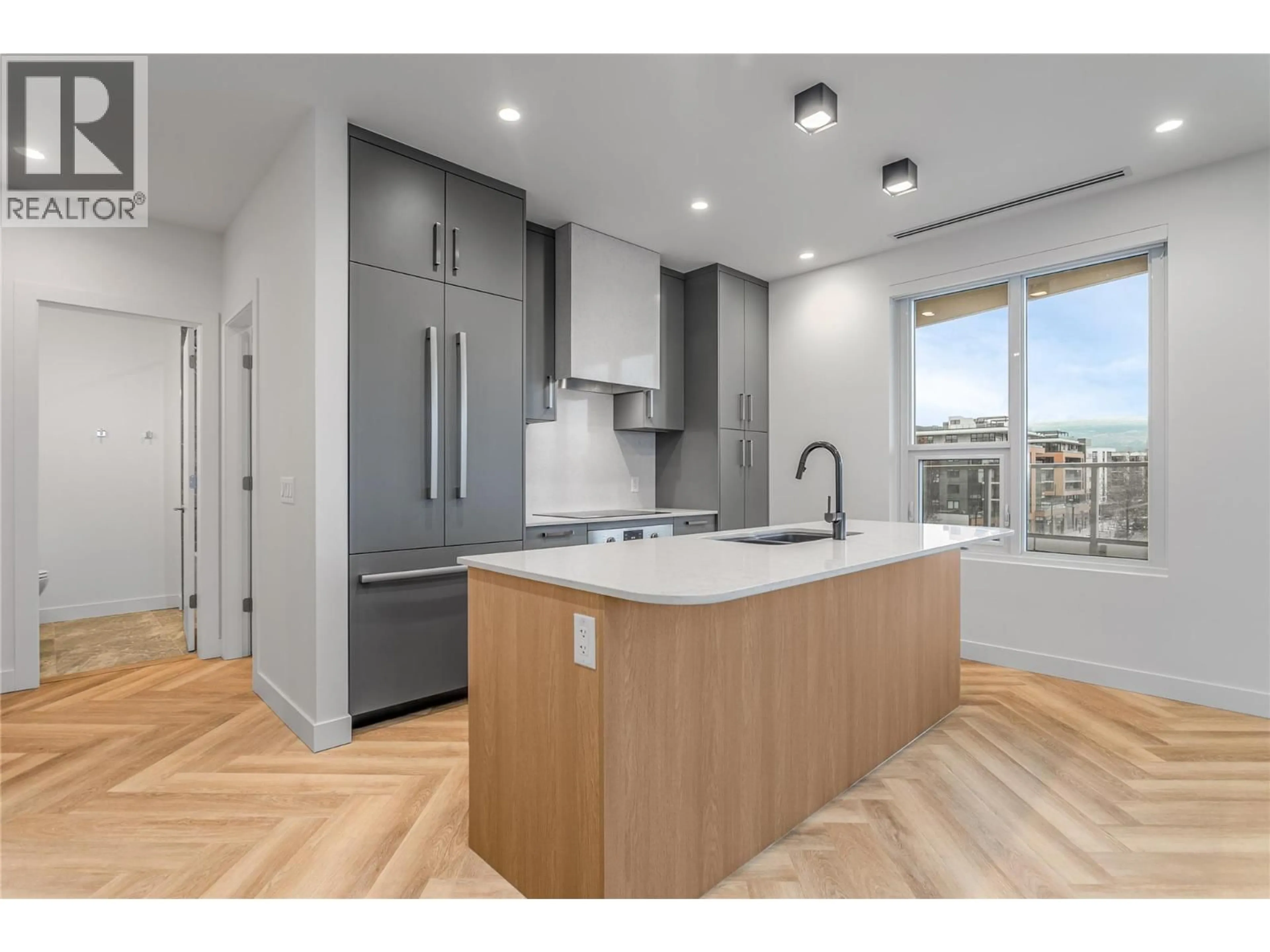 Open concept kitchen, unknown for 409 - 3340 LAKESHORE ROAD, Kelowna British Columbia V1W3S9