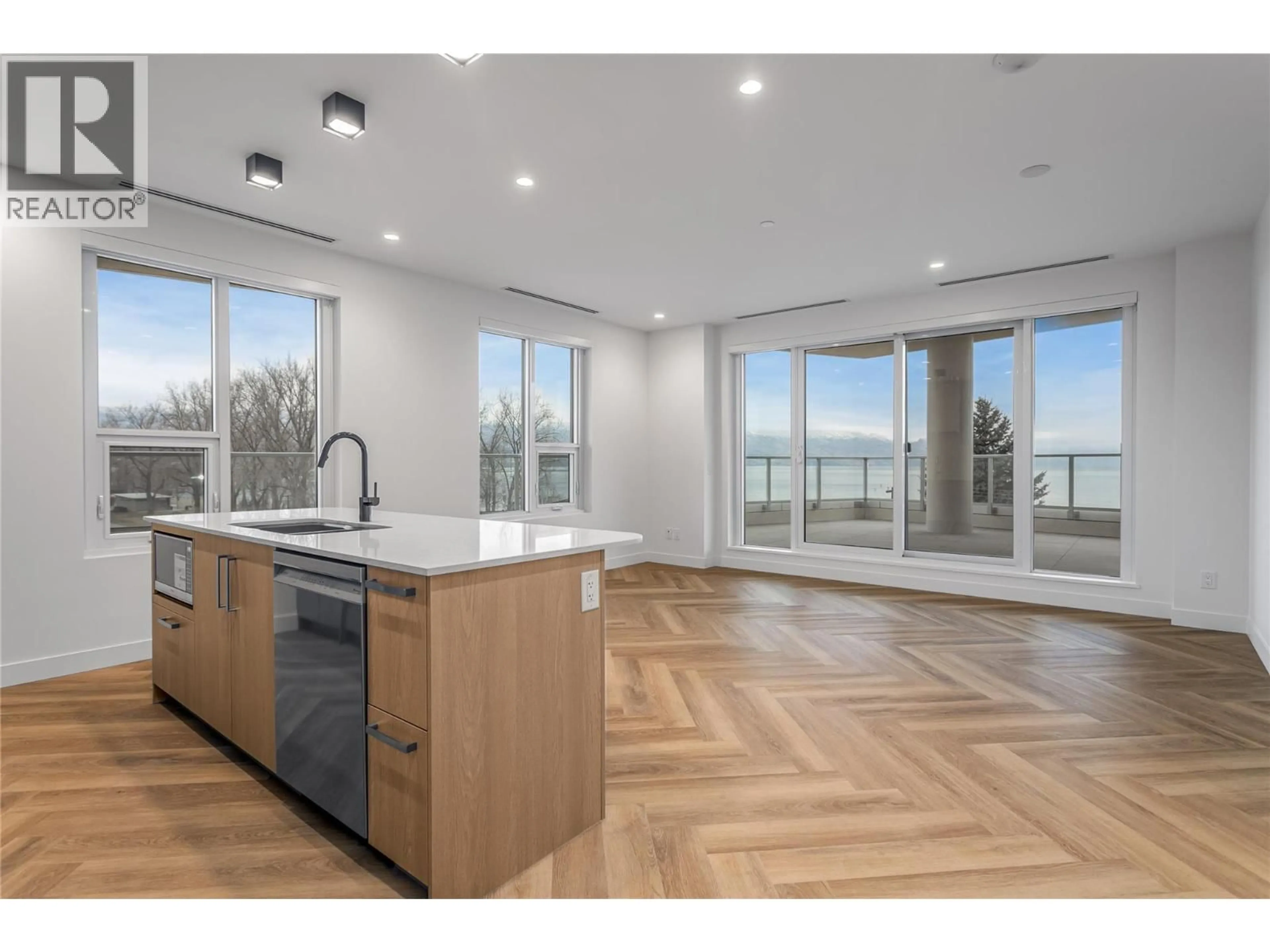 Open concept kitchen, unknown for 409 - 3340 LAKESHORE ROAD, Kelowna British Columbia V1W3S9