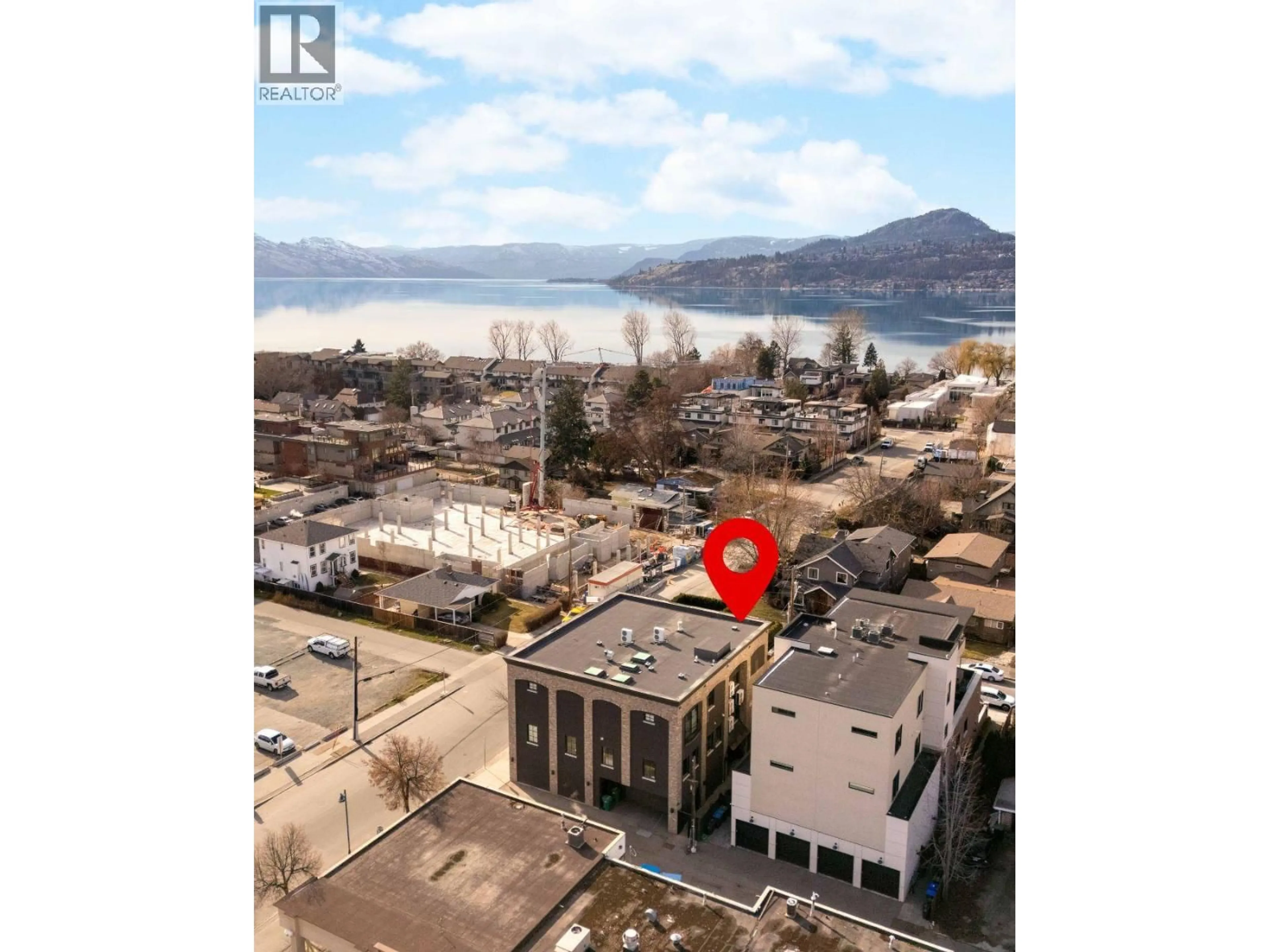 A pic from outside/outdoor area/front of a property/back of a property/a pic from drone, water/lake/river/ocean view for 2691 GORE STREET, Kelowna British Columbia V1Y5A5