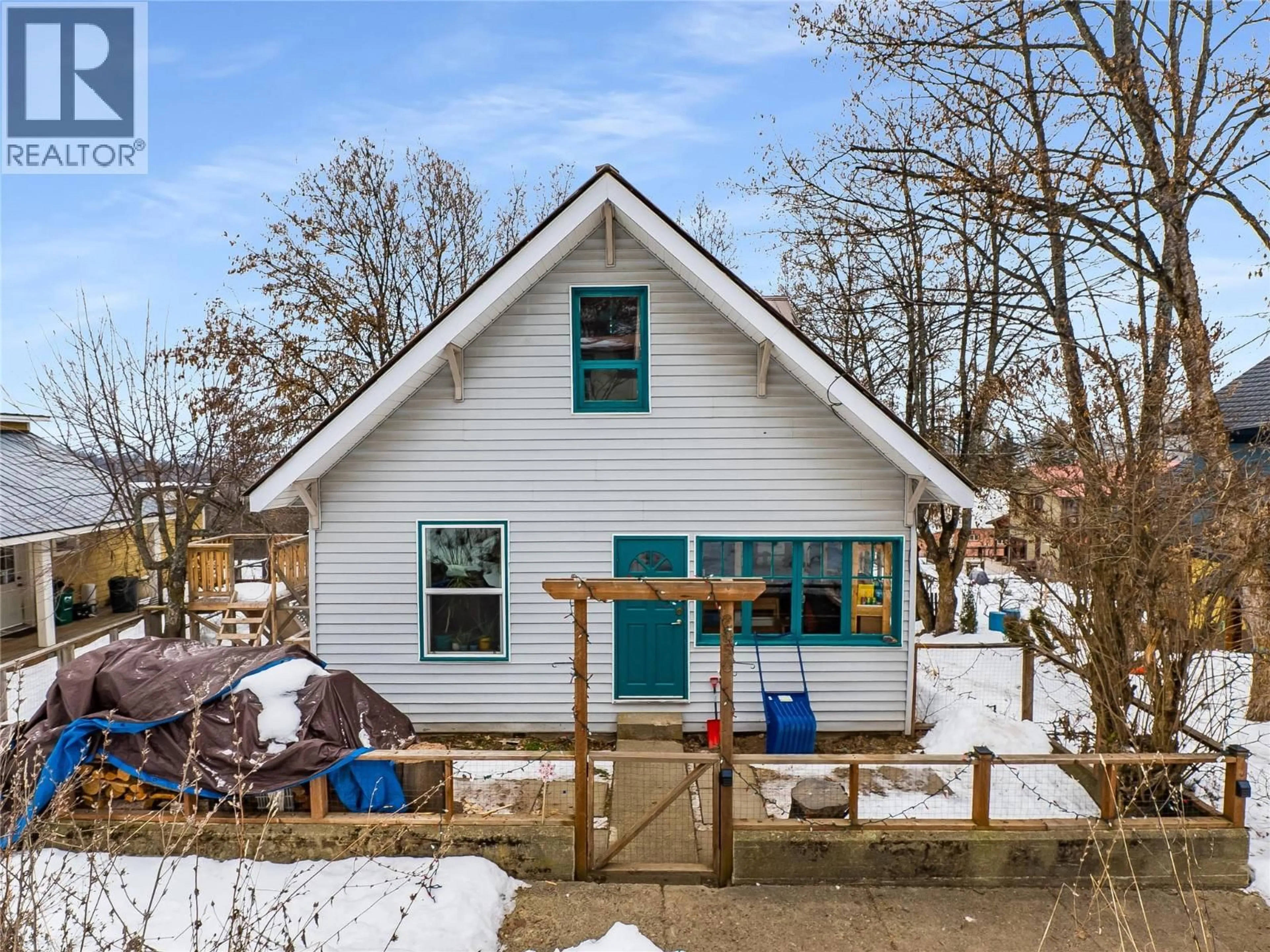 Unknown for 2050 GEORGIA STREET, Rossland British Columbia V0G1Y0