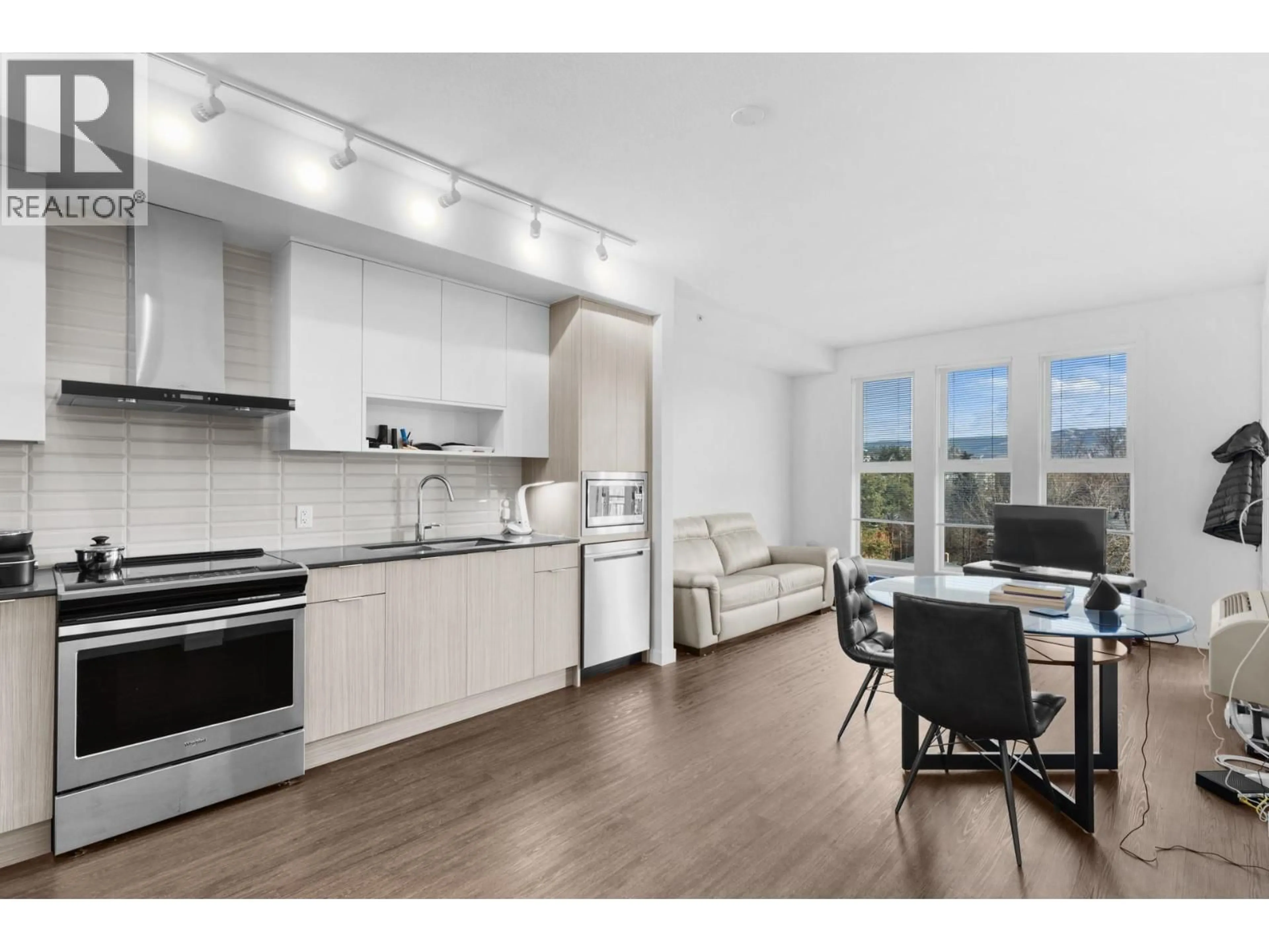 Open concept kitchen, unknown for PH3 - 1800 RICHTER STREET, Kelowna British Columbia V1Y2M6
