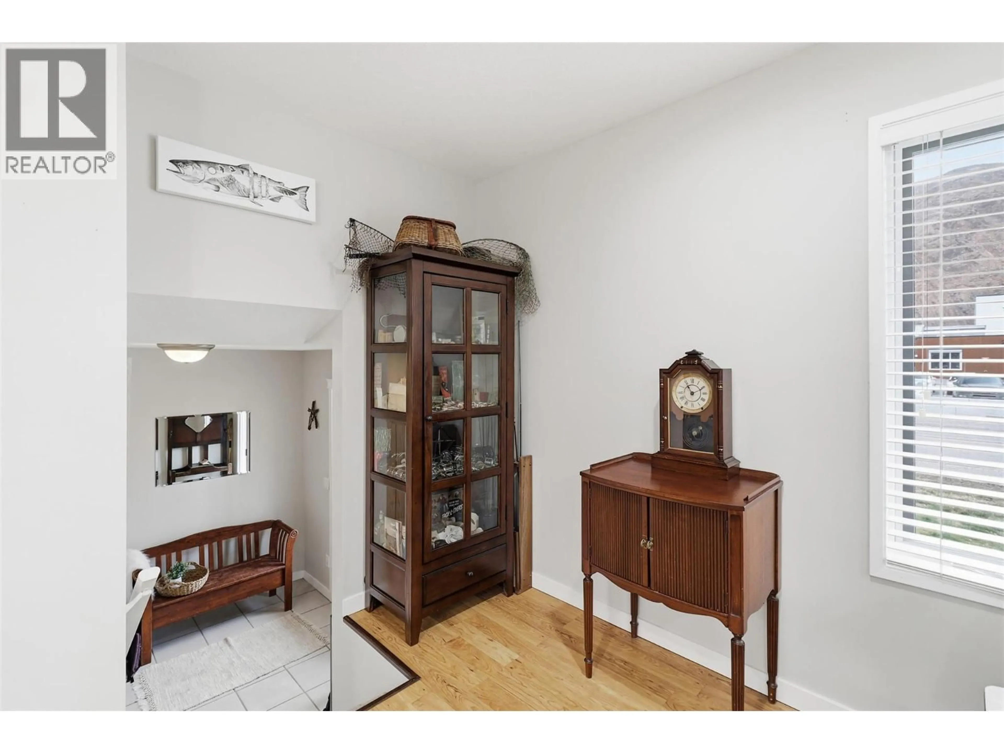 Unknown for 2195 PARKCREST AVENUE, Kamloops British Columbia V2B4X9