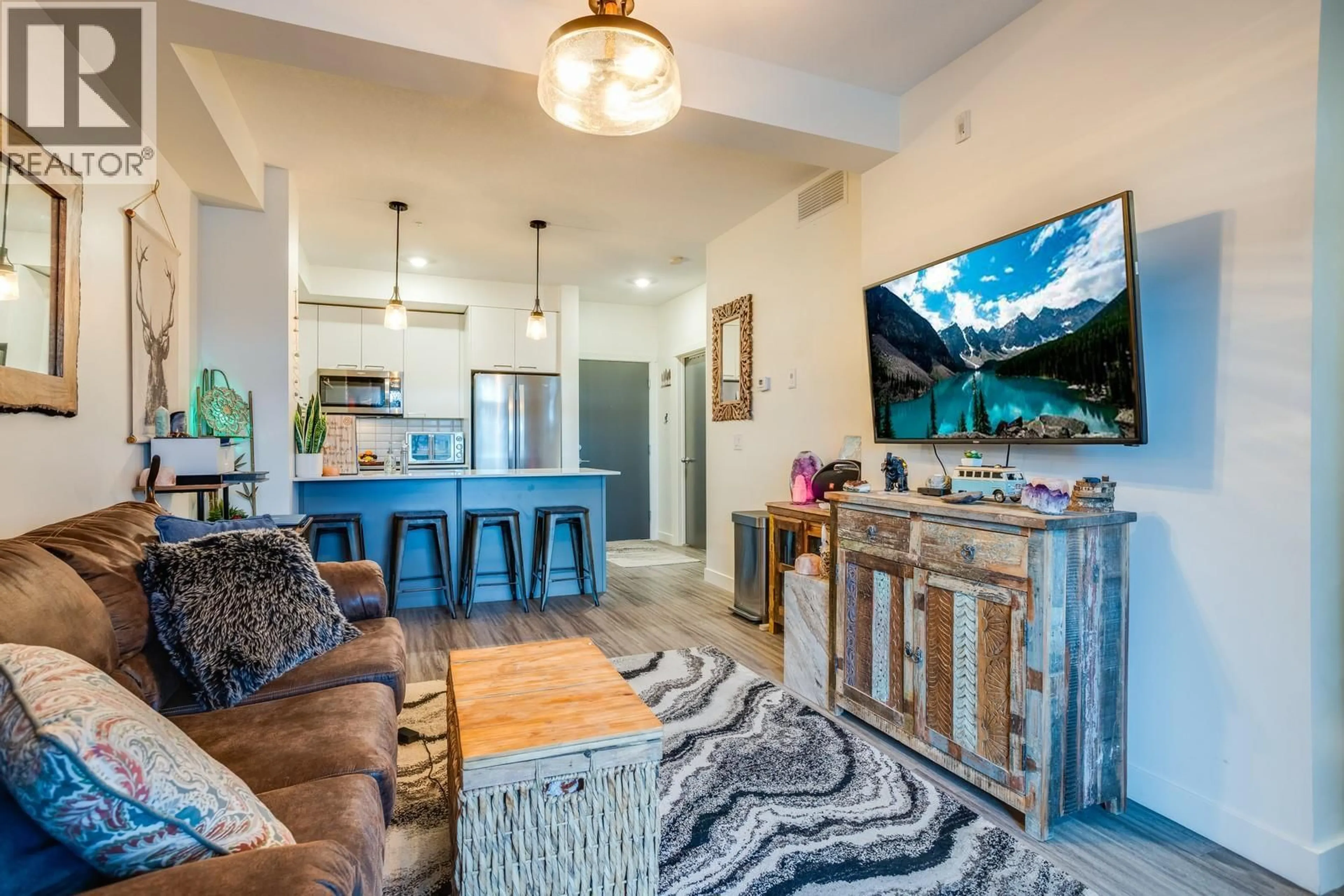 Open concept kitchen, unknown for 103 - 2250 MAJOROS ROAD, West Kelowna British Columbia V4T0A6