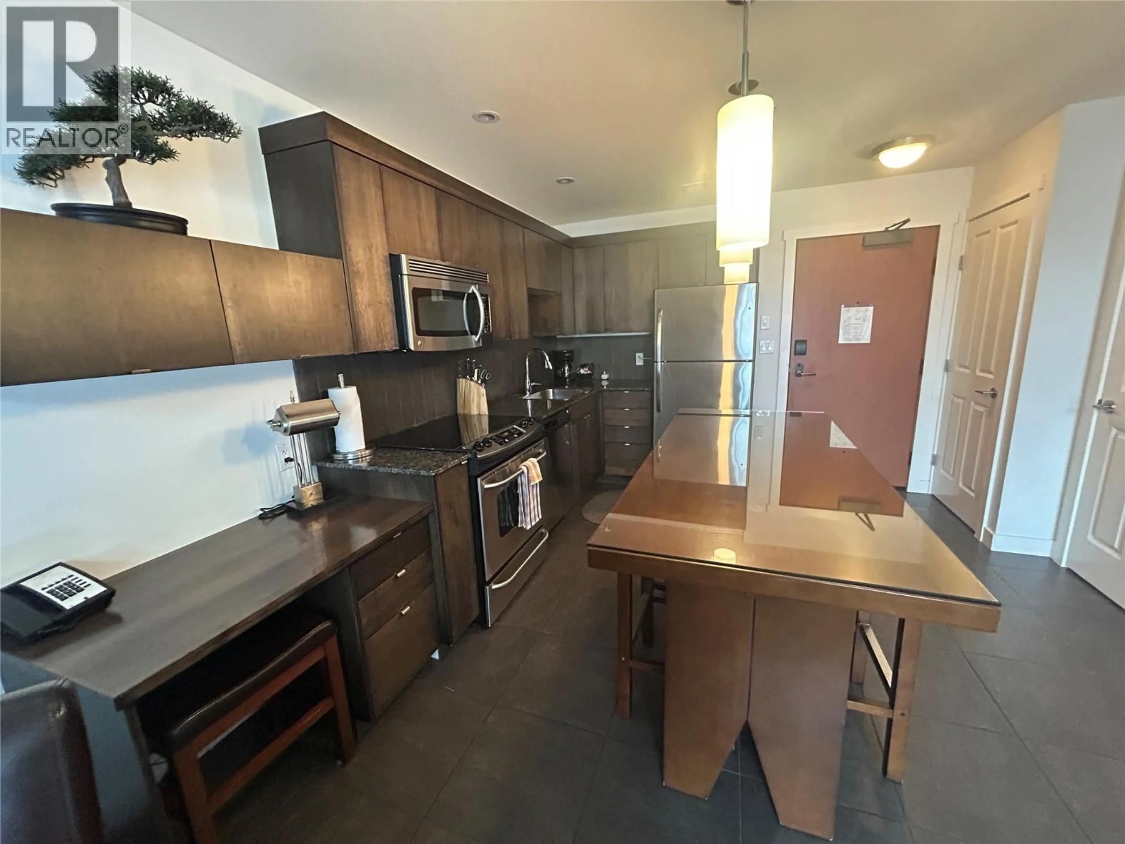 Open concept kitchen, unknown for 413 - 400 STEMWINDER DRIVE, Kimberley British Columbia V1A3E9