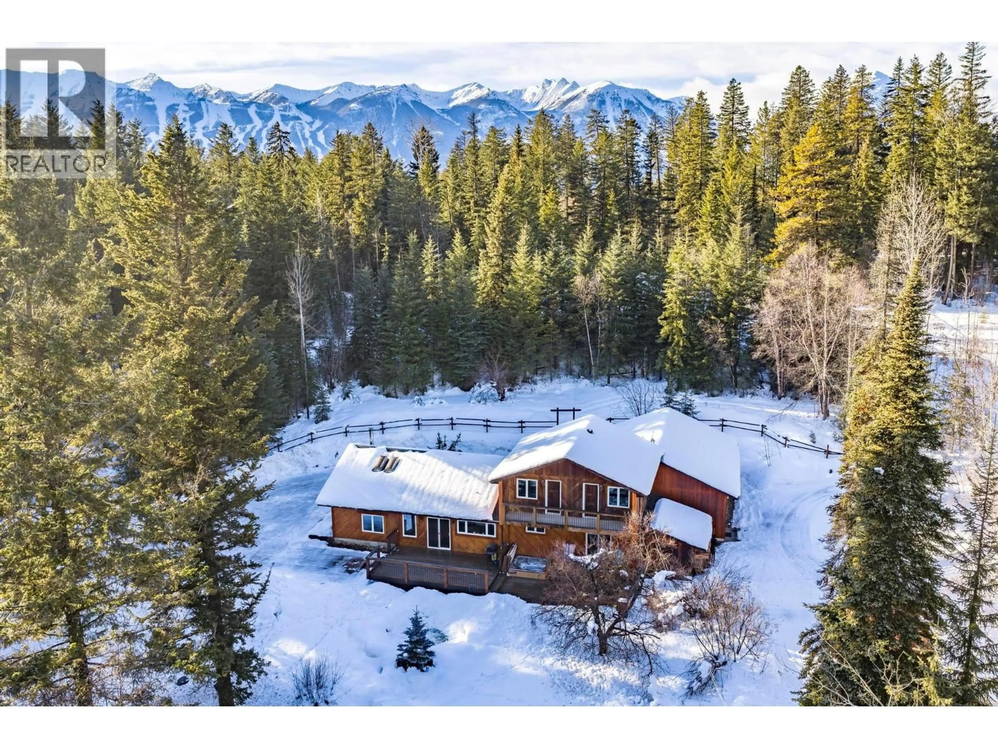 A pic from outside/outdoor area/front of a property/back of a property/a pic from drone, mountain view for 761 GOLDEN DONALD UPPER ROAD, Golden British Columbia V0A1H1
