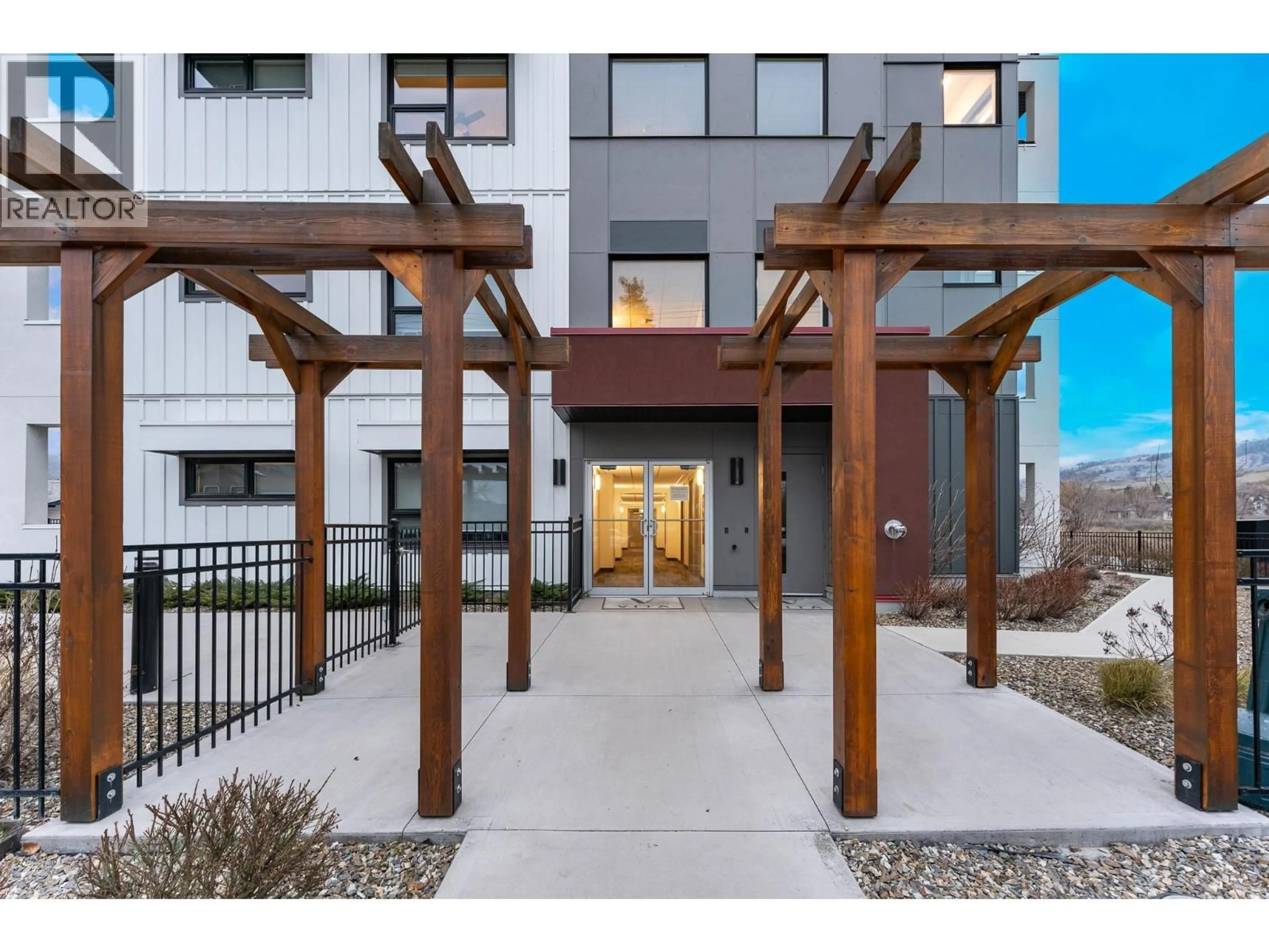 Unknown for 310 - 2555 LAKESHORE ROAD, Vernon British Columbia V1H0A4