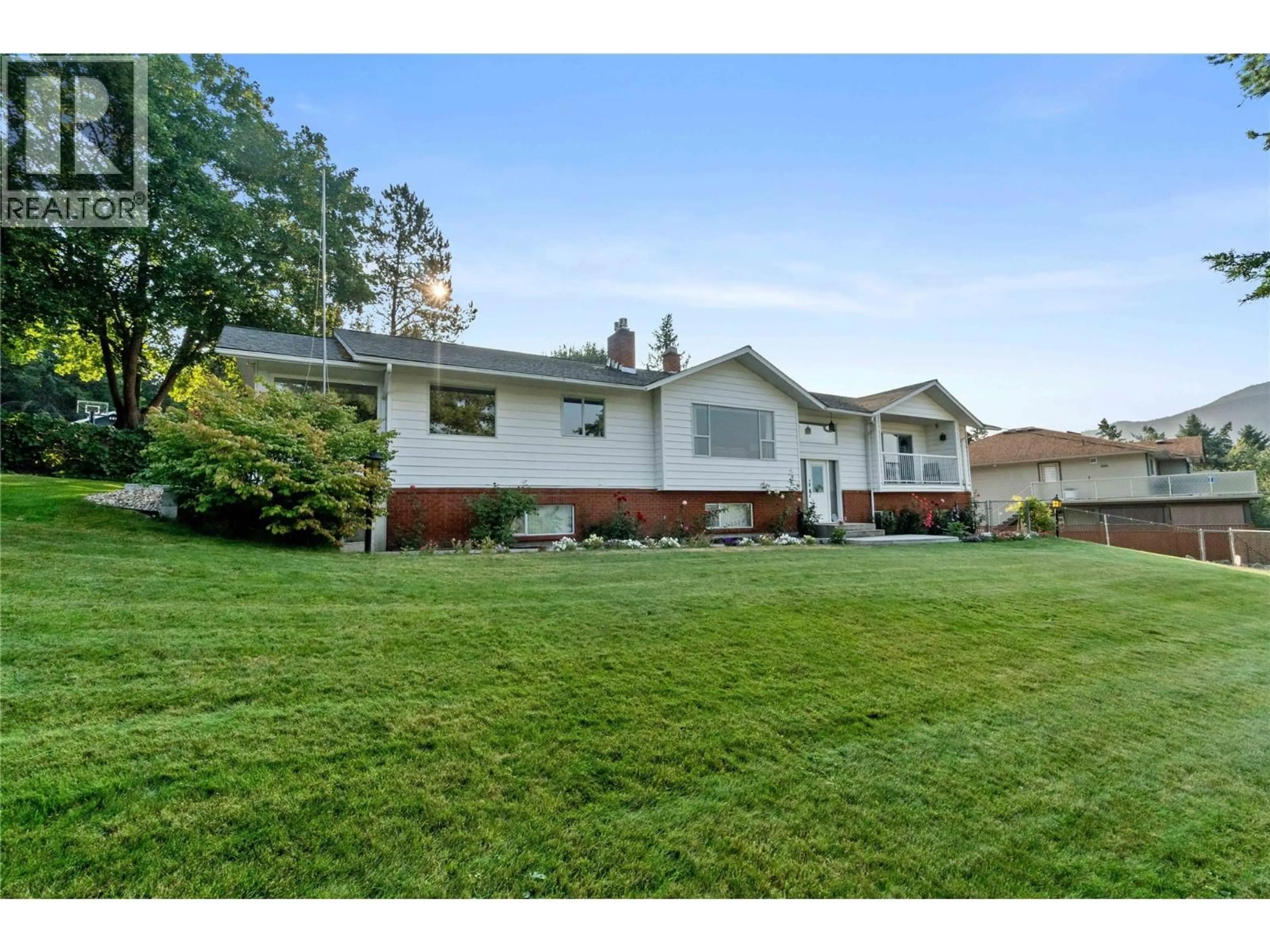 Unknown for 1541 20 AVENUE NORTHEAST, Salmon Arm British Columbia V1E3X8