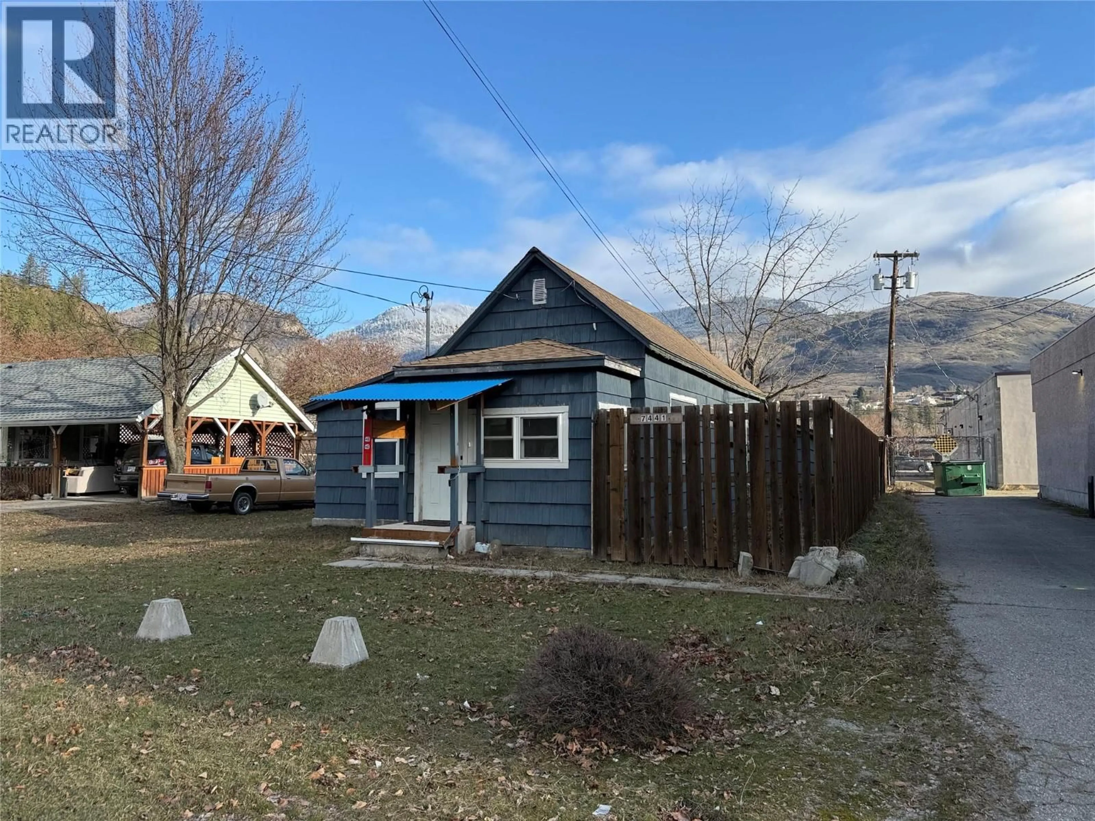 Shed for 7441 6TH STREET, Grand Forks British Columbia V0H1H0