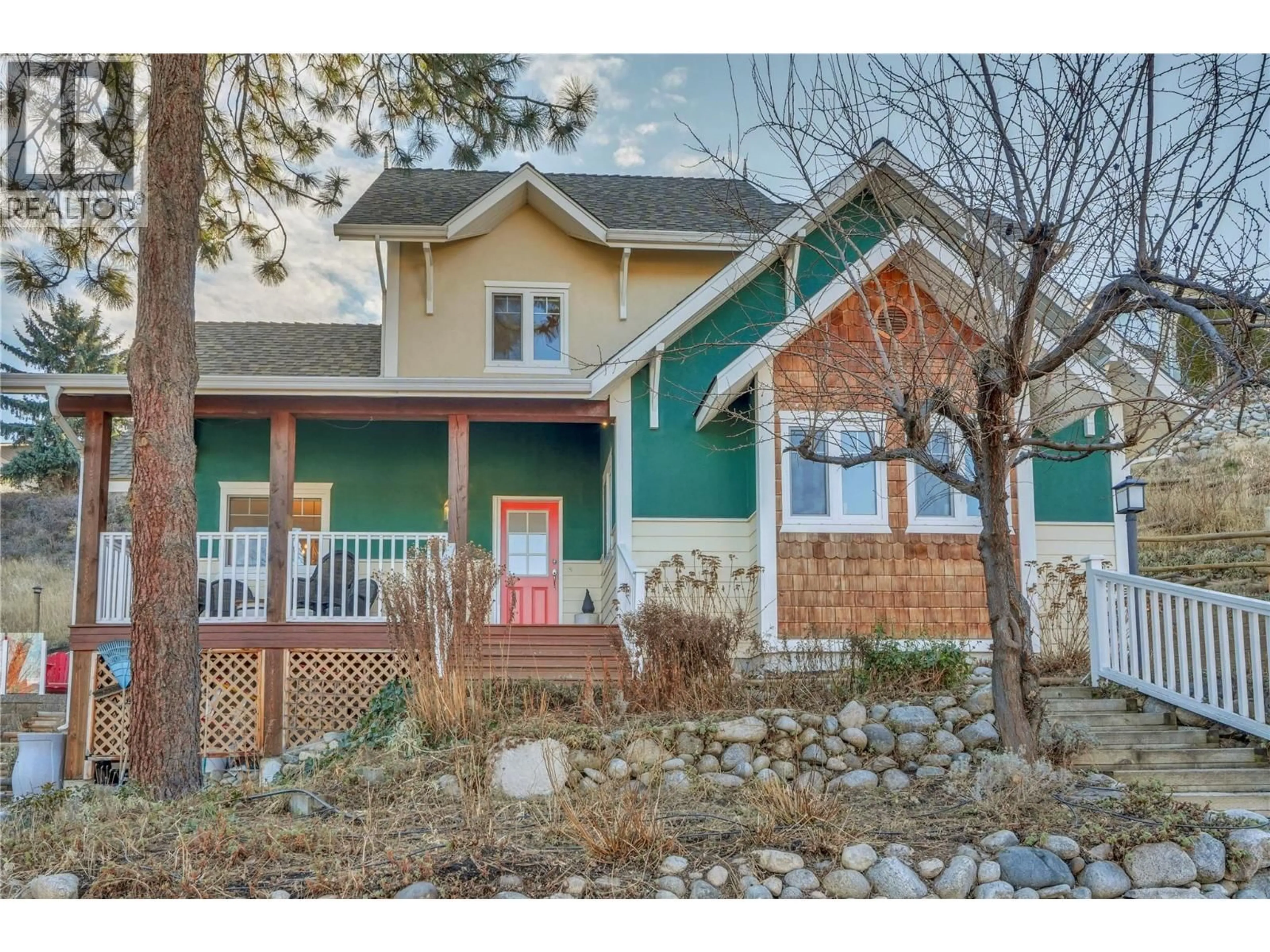 Home with vinyl exterior material, street for 5733 CLARK STREET, Summerland British Columbia V0H1Z4