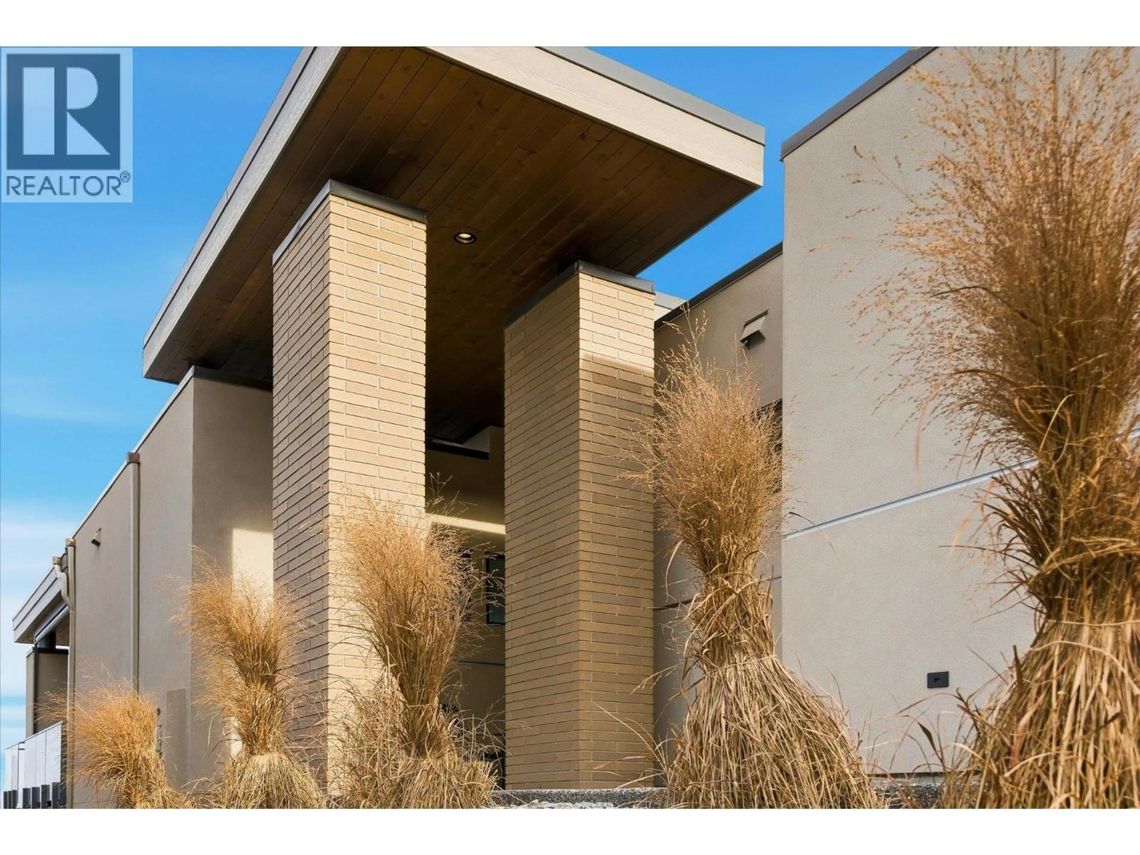 Unknown for 468 SPARROW HAWK COURT, Kelowna British Columbia V1W0A6