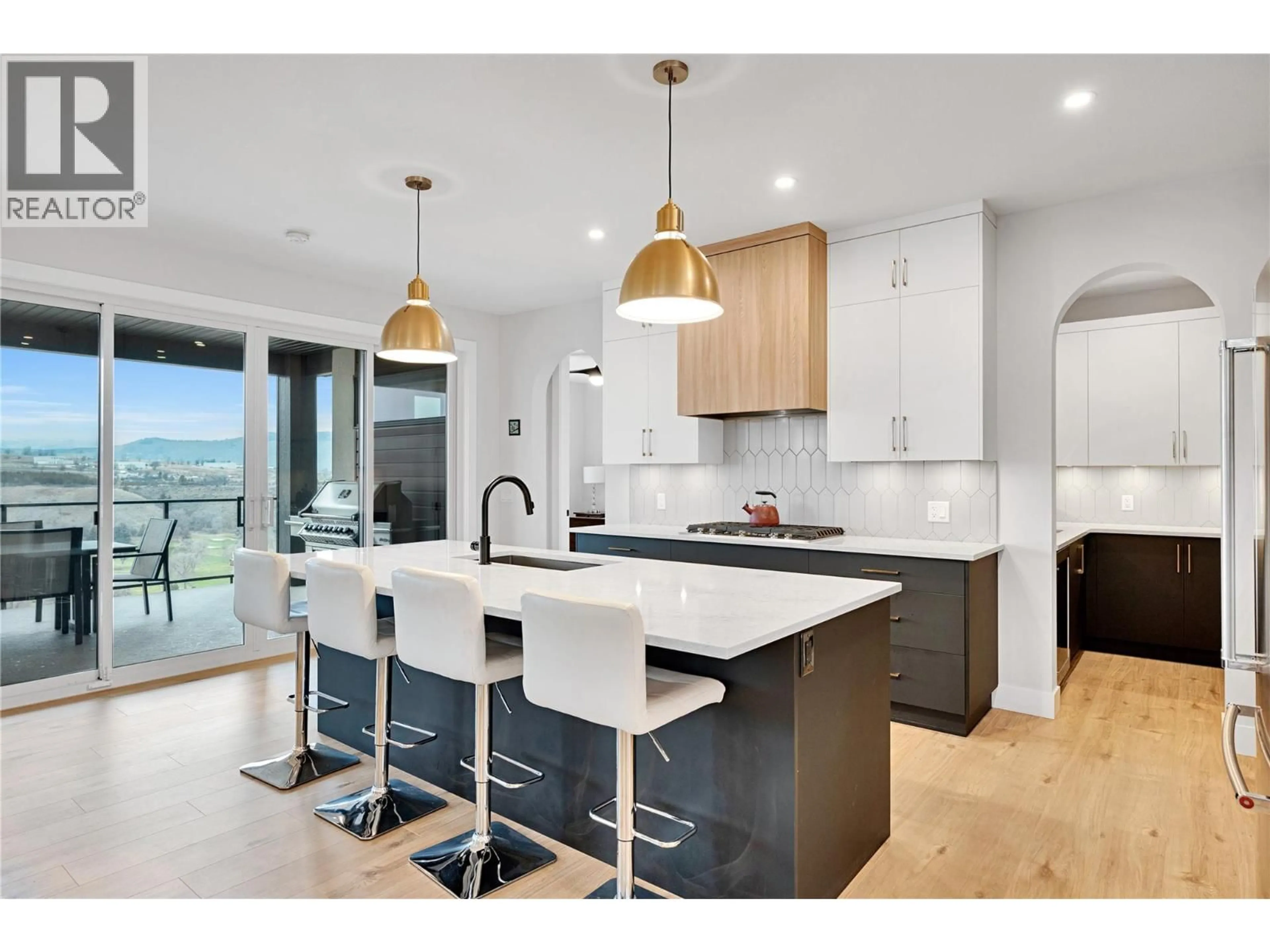 Open concept kitchen, unknown for 991 MT BURNHAM ROAD, Vernon British Columbia V1B0B2