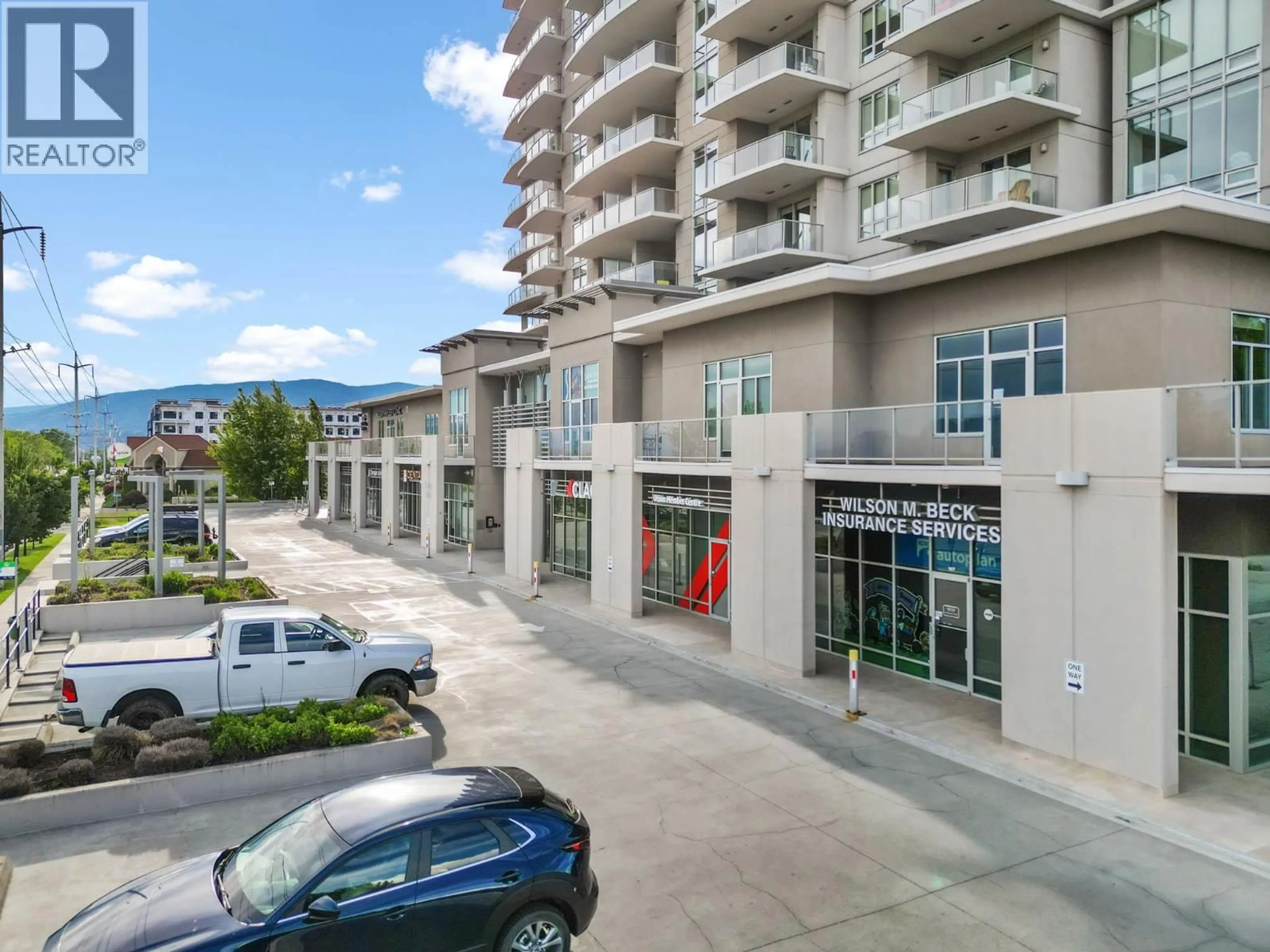 Unknown for 201 - 2040 SPRINGFIELD ROAD, Kelowna British Columbia V1Y9N7