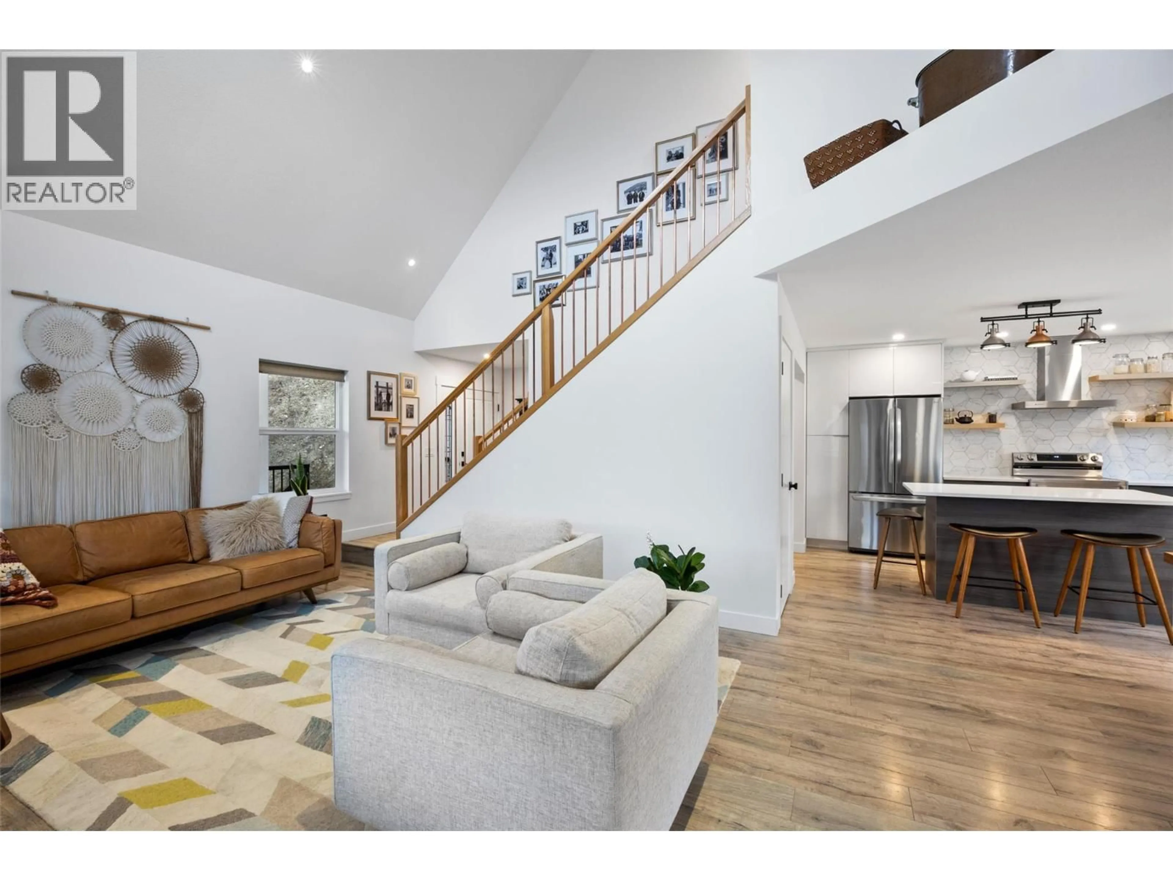 Living room with furniture, unknown for 324 ORCHARD LAKE ROAD, Kamloops British Columbia V0E1E0