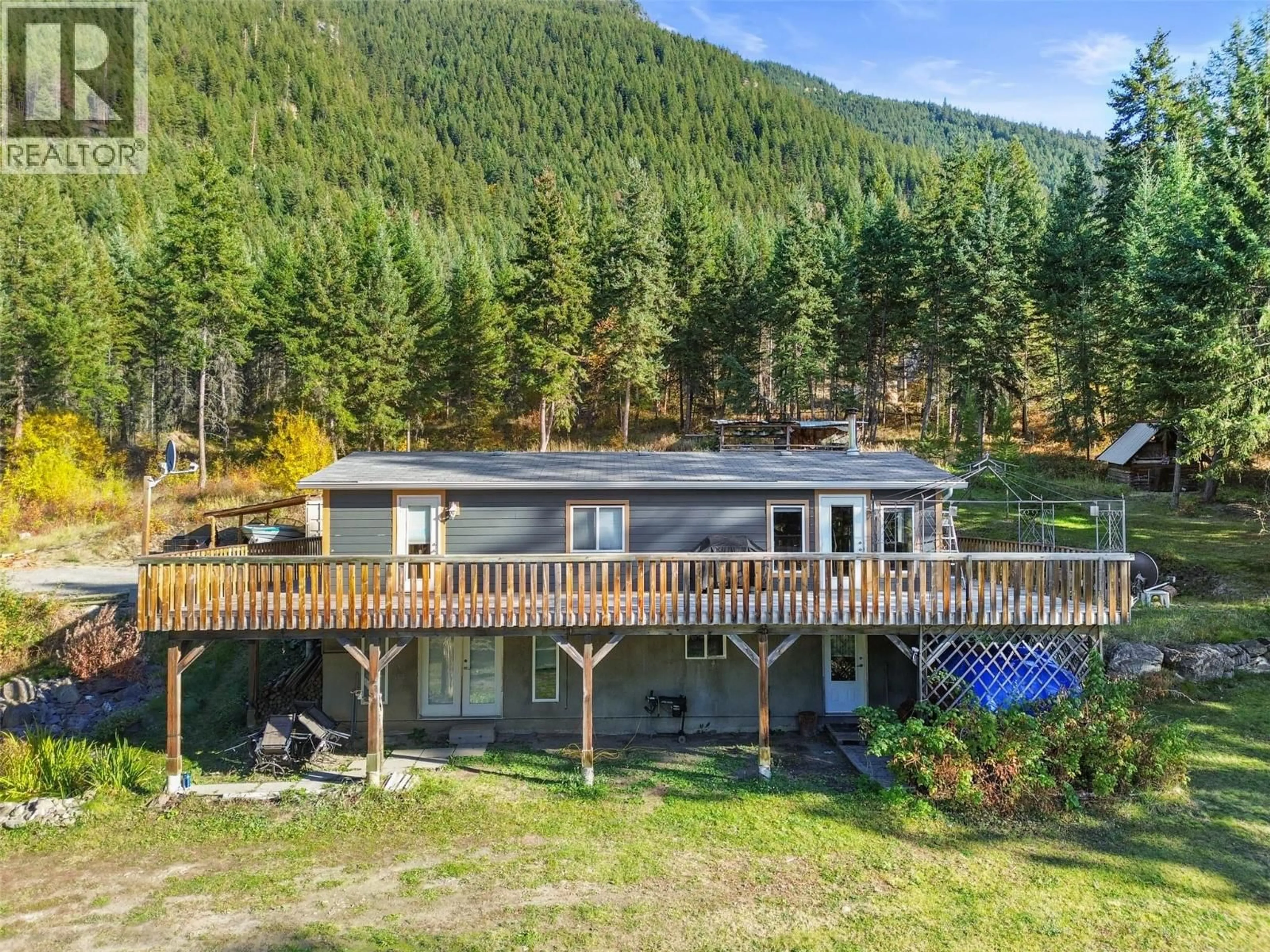 A pic from outside/outdoor area/front of a property/back of a property/a pic from drone, water/lake/river/ocean view for 3760 GLENGROVE ROAD, Barriere British Columbia V0E2E0
