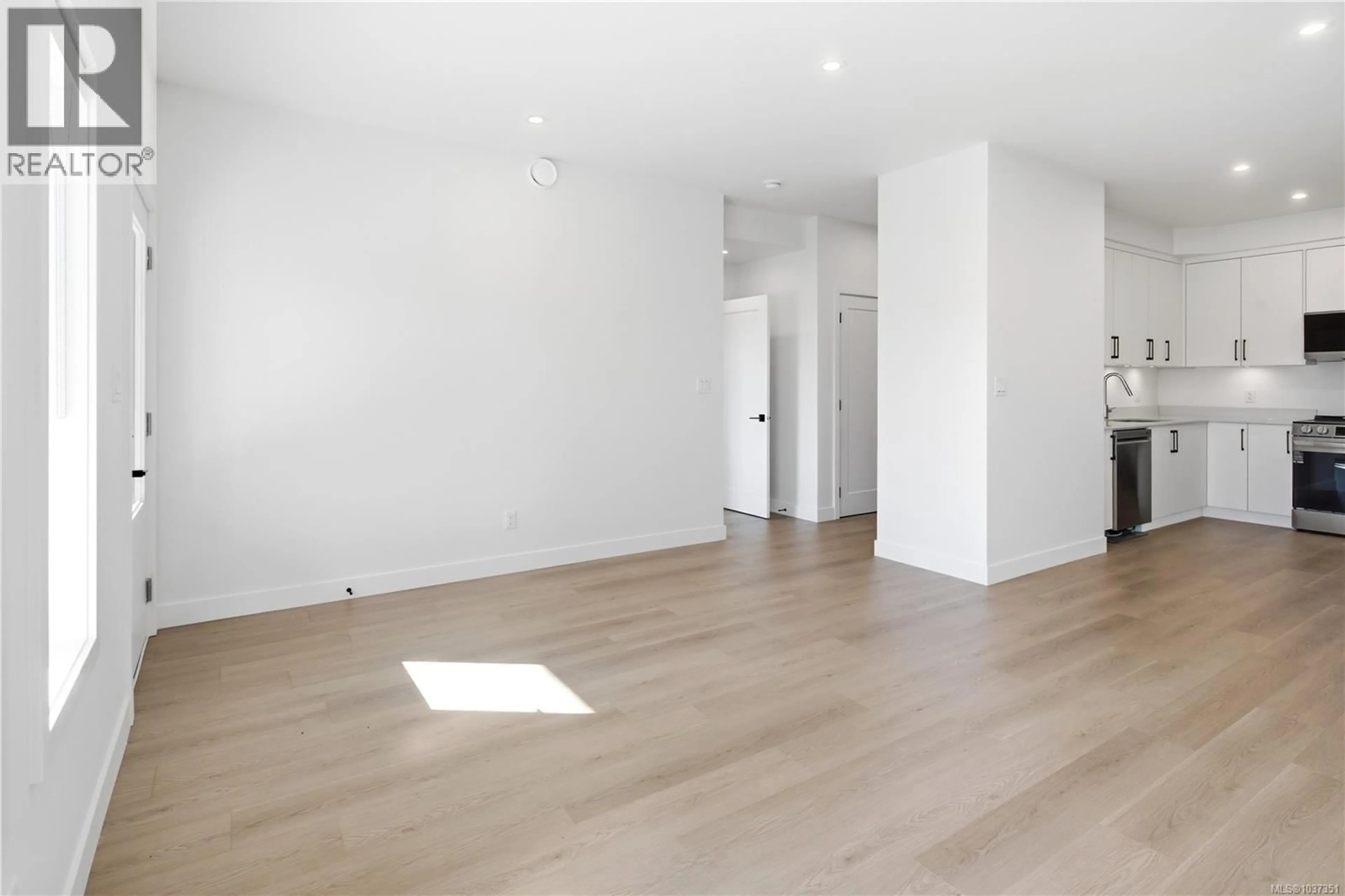 A pic of a room for 101 - 7057 CENTRAL SAANICH ROAD, Central Saanich British Columbia V8M1Y3