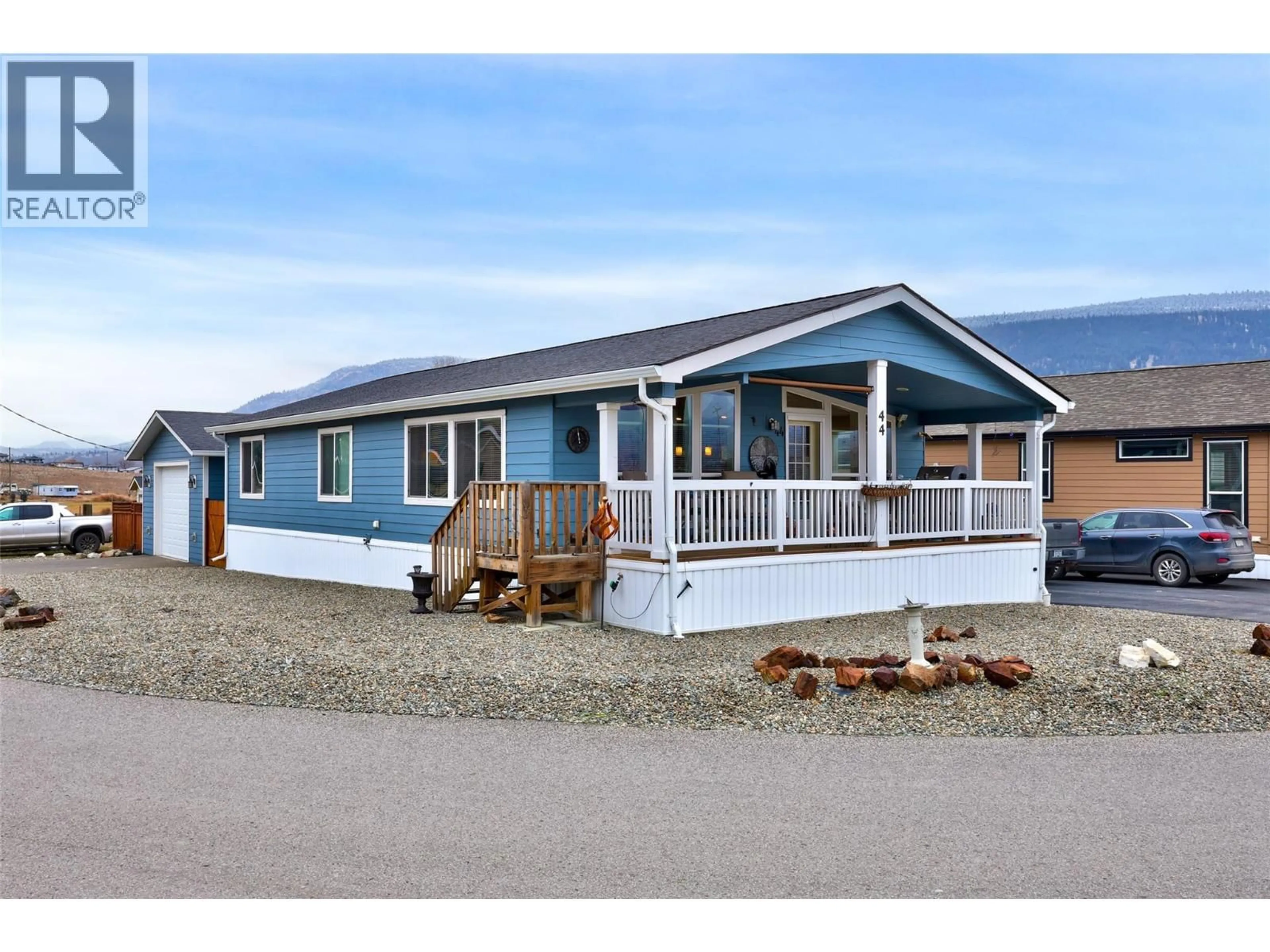 Home with vinyl exterior material, street for 44 - 712 SHUSWAP ROAD EAST, Kamloops British Columbia V2H0C8