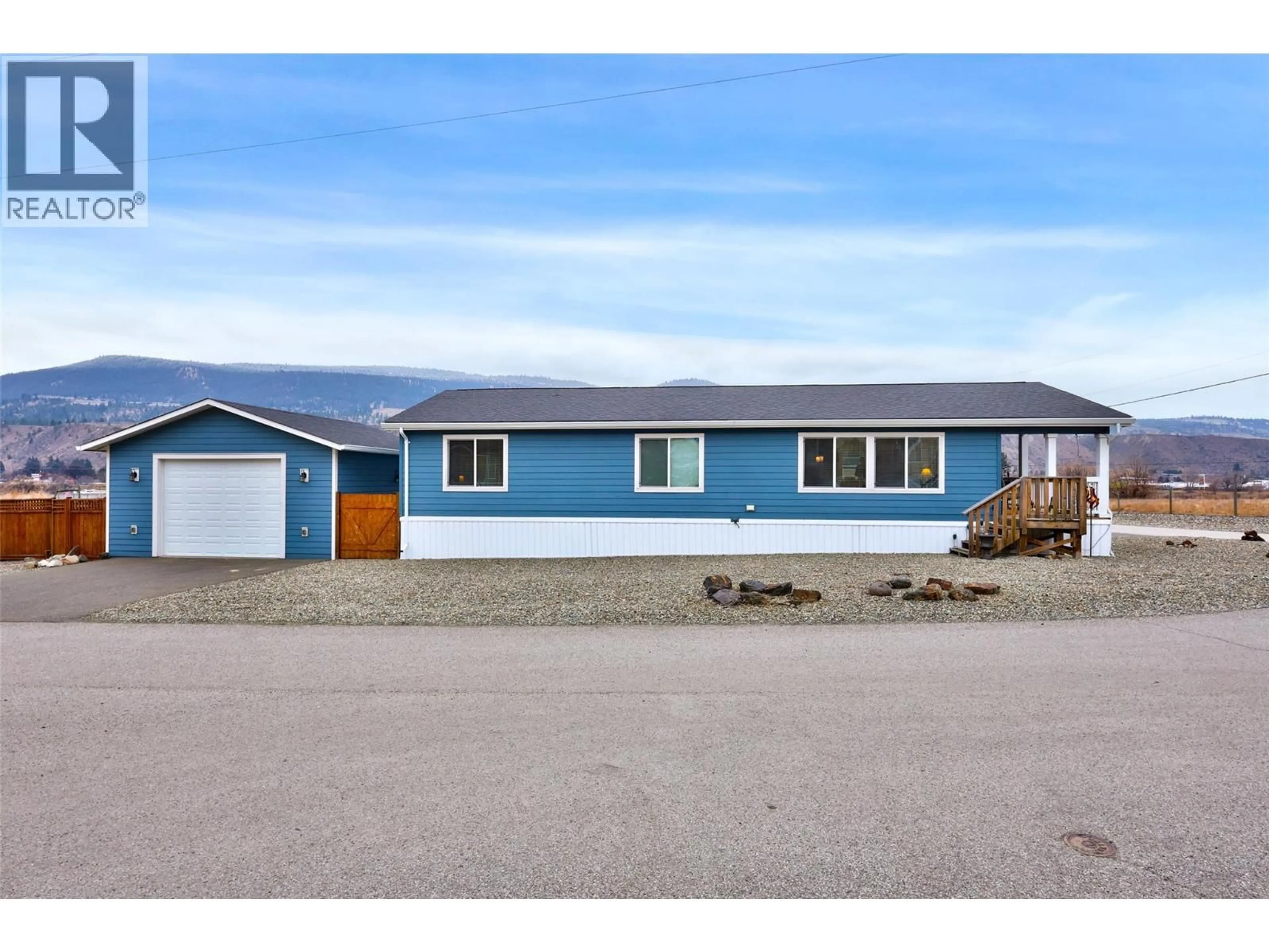 Home with vinyl exterior material, street for 44 - 712 SHUSWAP ROAD EAST, Kamloops British Columbia V2H0C8