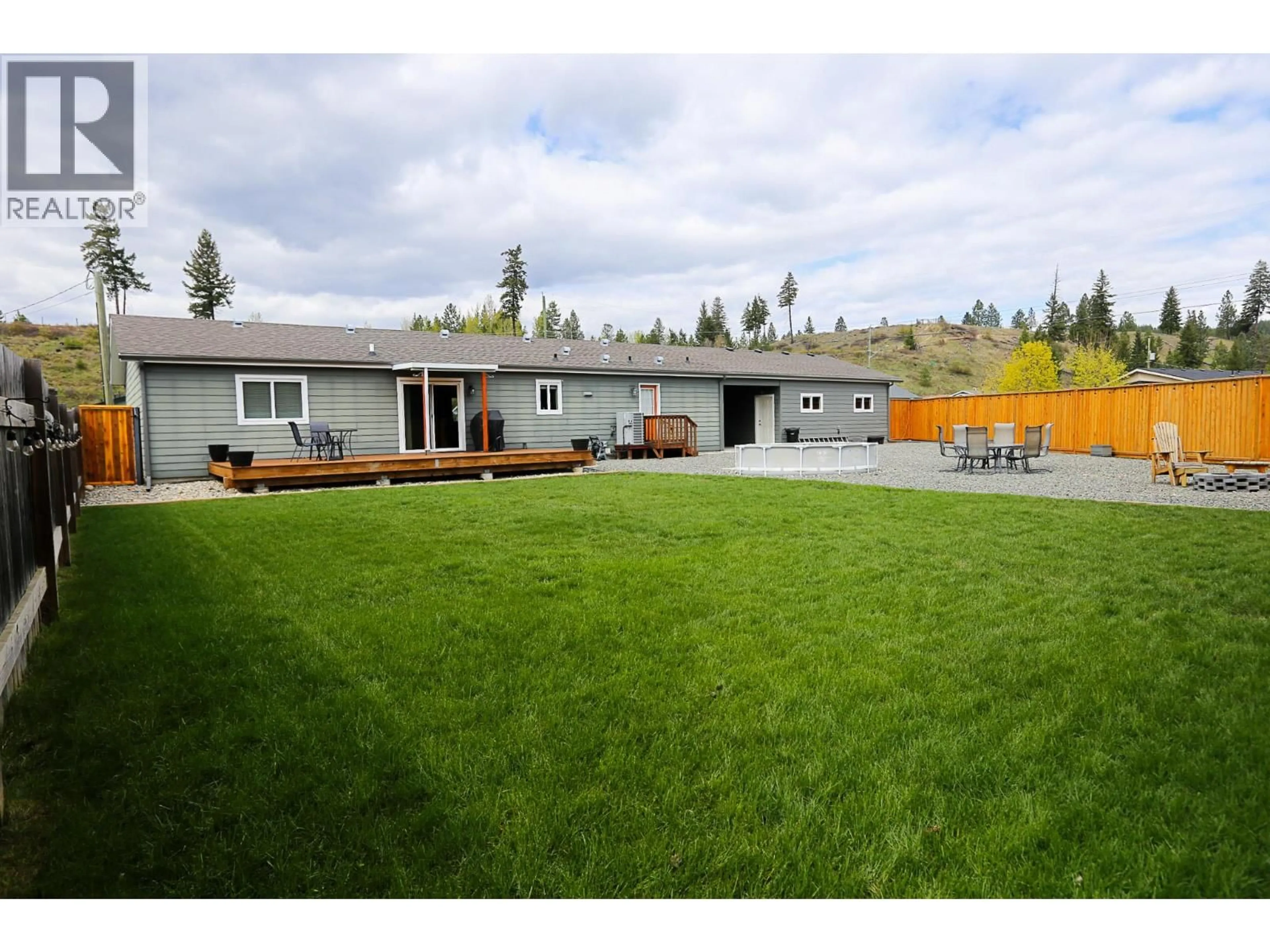 Patio, mountain view for 440 SISKA DRIVE, Barriere British Columbia V0E1E0