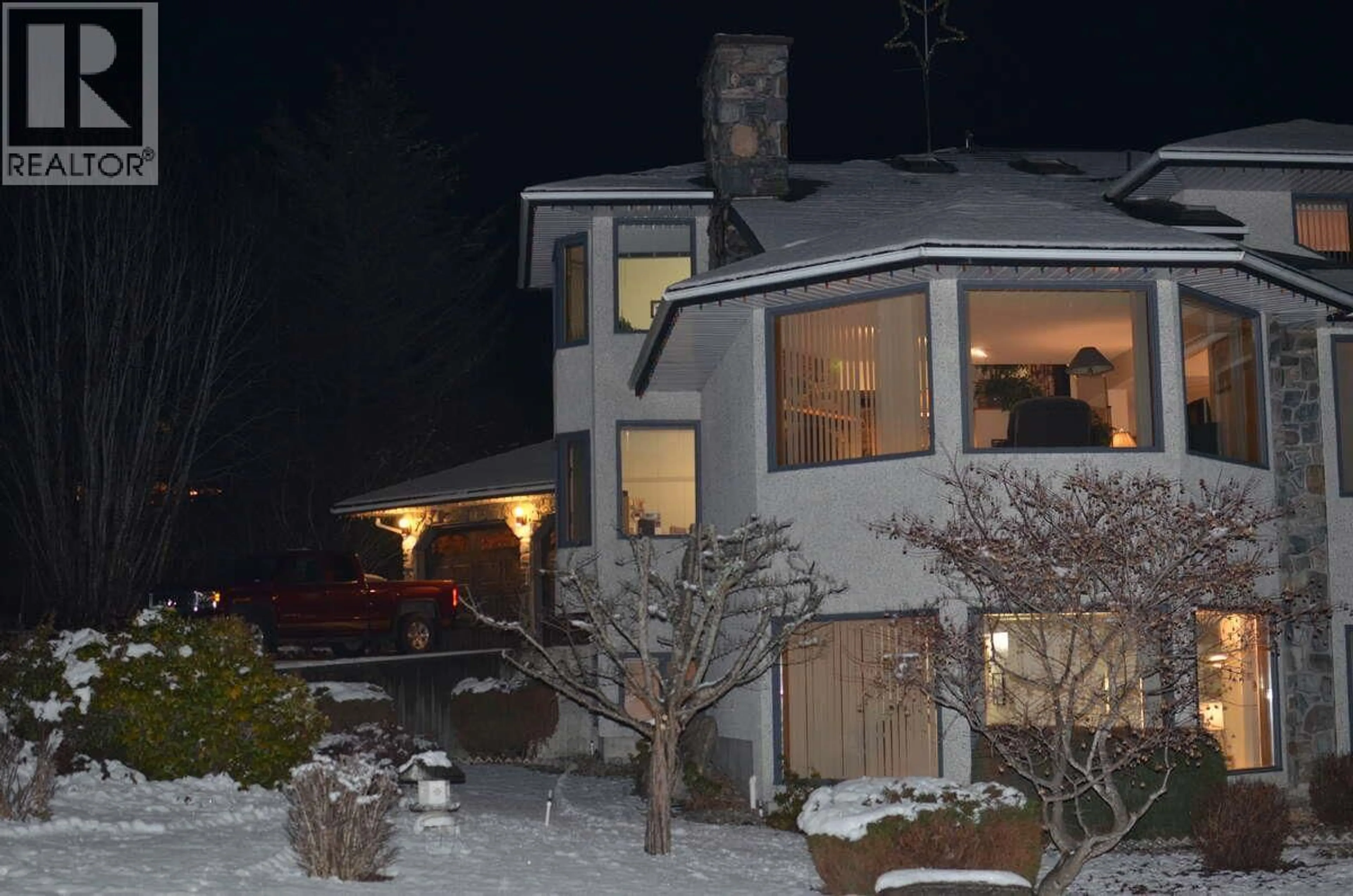 Patio, street for 5725 TAGHUM FRONTAGE ROAD, Nelson British Columbia V1L6X9