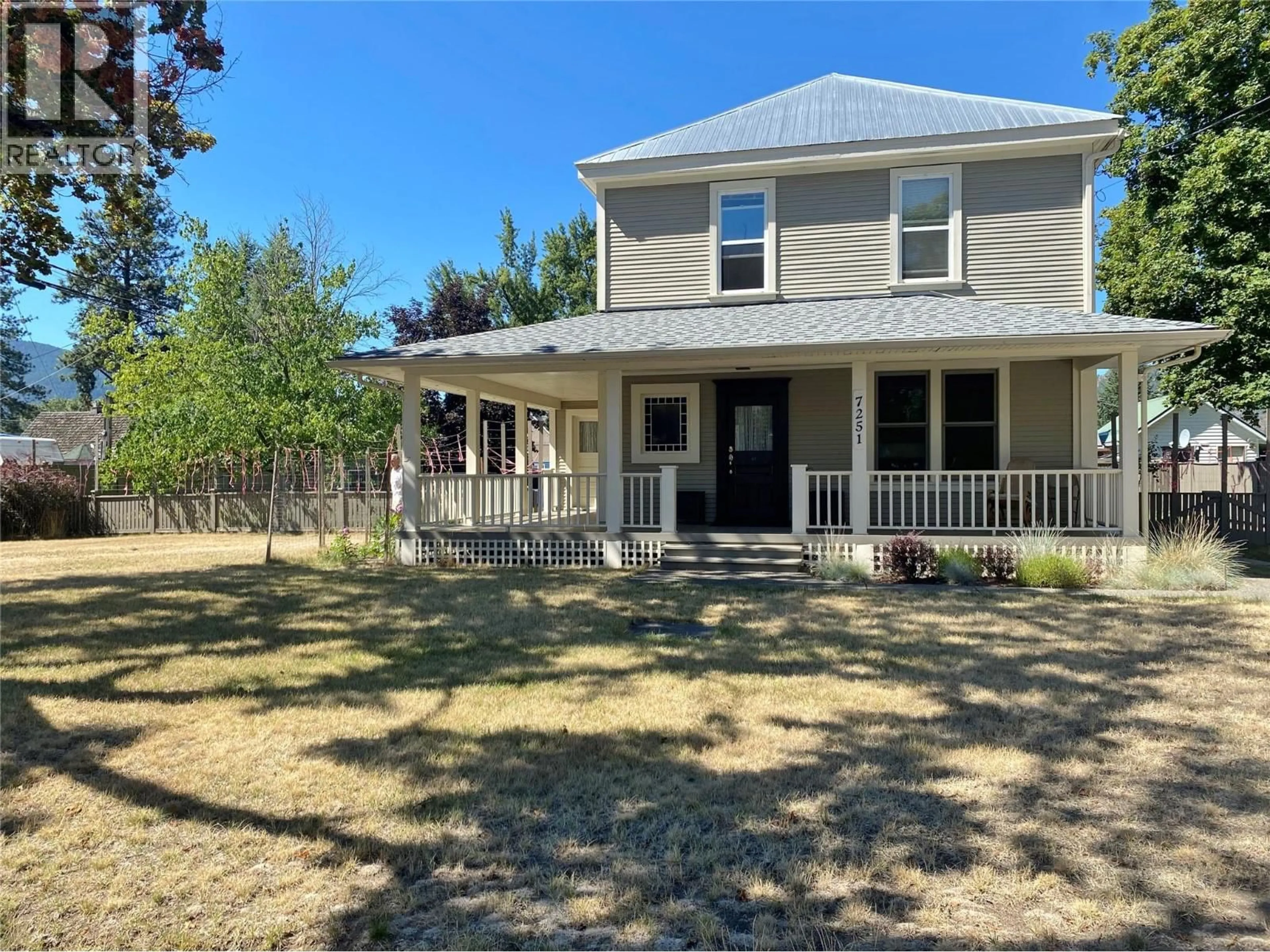 A pic from outside/outdoor area/front of a property/back of a property/a pic from drone, street for 7251 6TH STREET, Grand Forks British Columbia V0H1H0