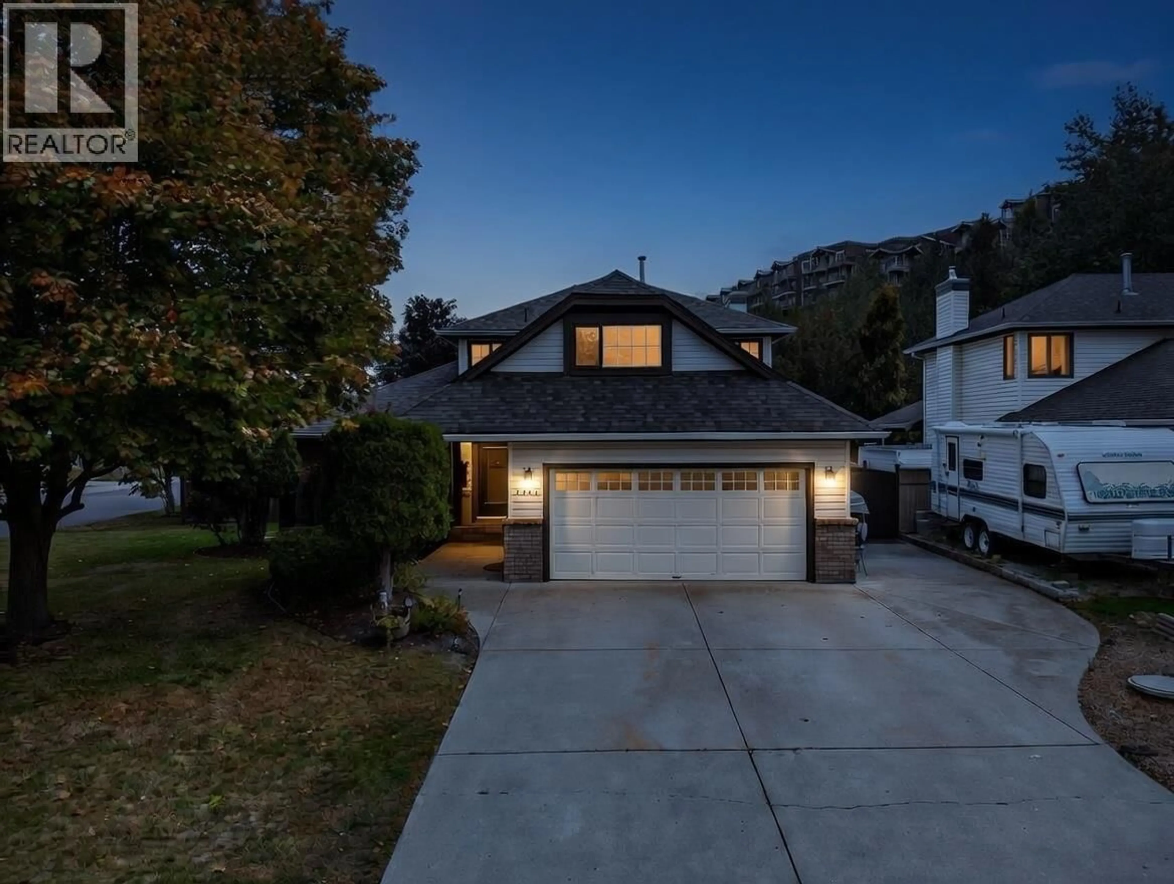 Home with vinyl exterior material, mountain view for 2904 FIELDSTONE COURT, West Kelowna British Columbia V4T1S9