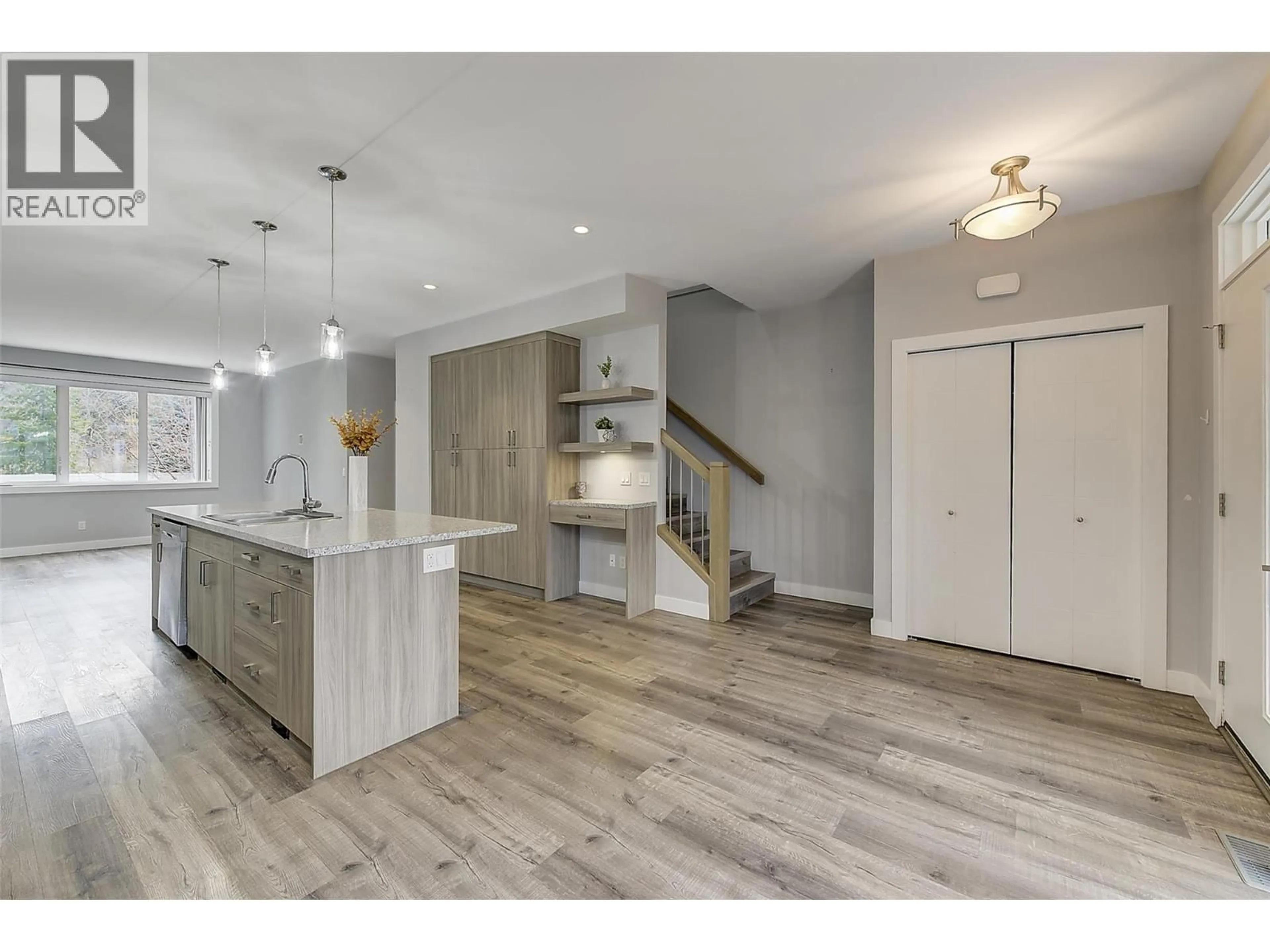 Open concept kitchen, unknown for 2745 HEWL ROAD, West Kelowna British Columbia V1Z4E7