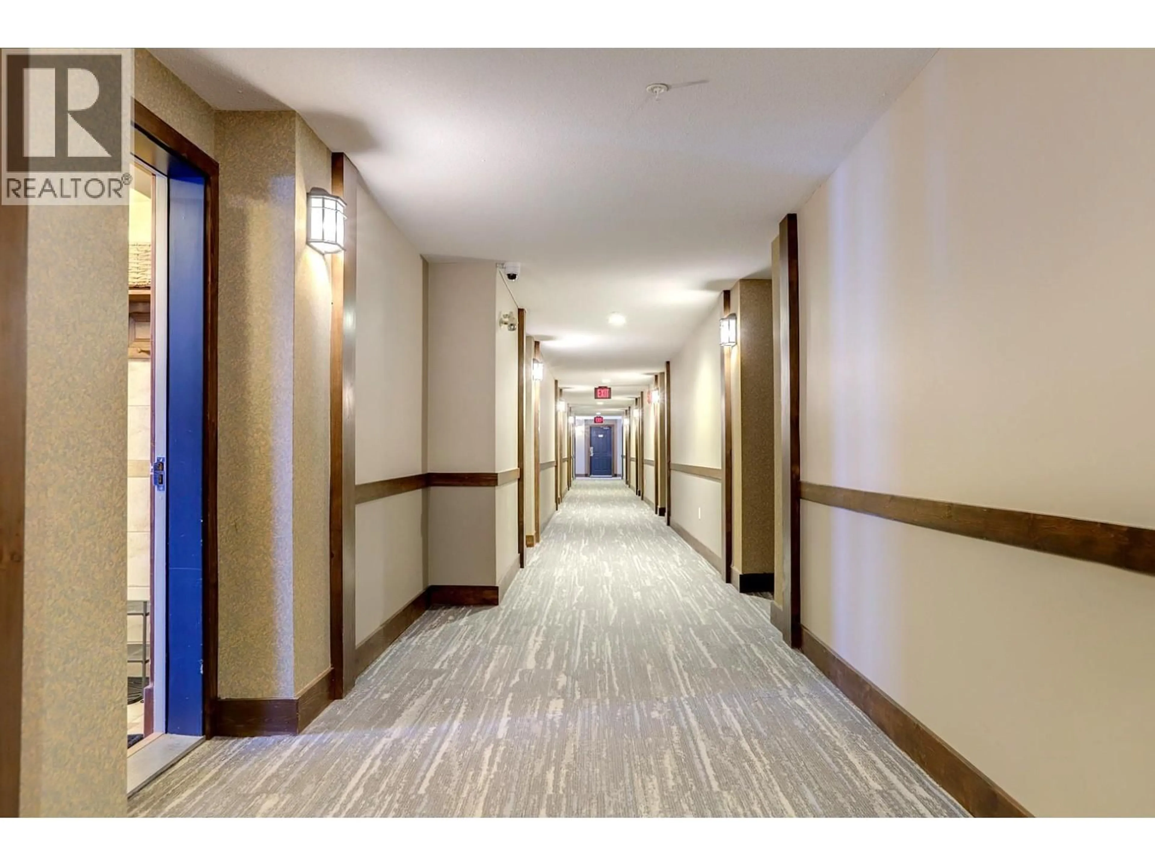 Indoor foyer for 367 - 155 SILVER LODE LANE, Vernon British Columbia V1B3M1