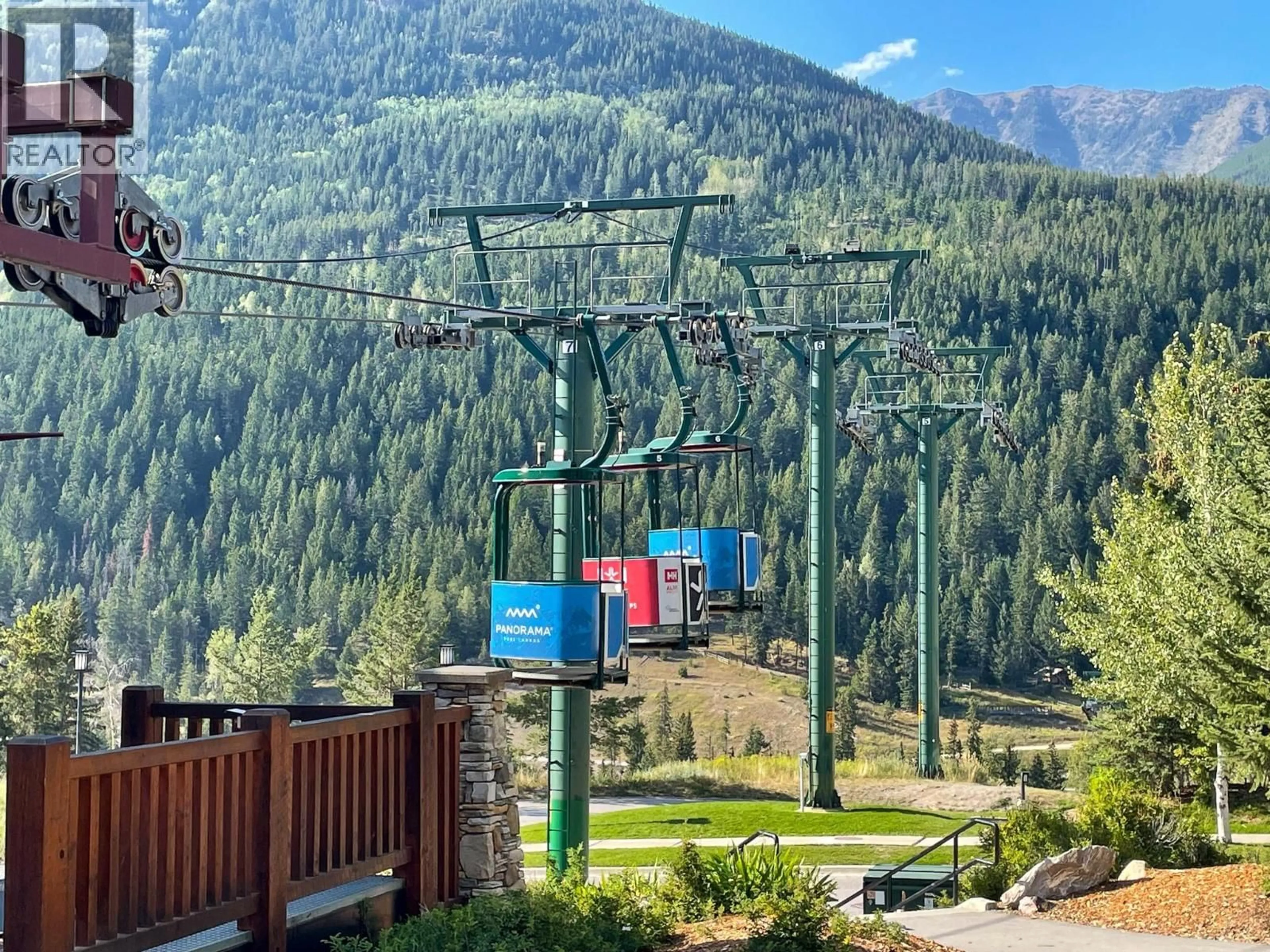 Unknown for 202 - 2050 SUMMIT DRIVE, Panorama British Columbia V0A1T0