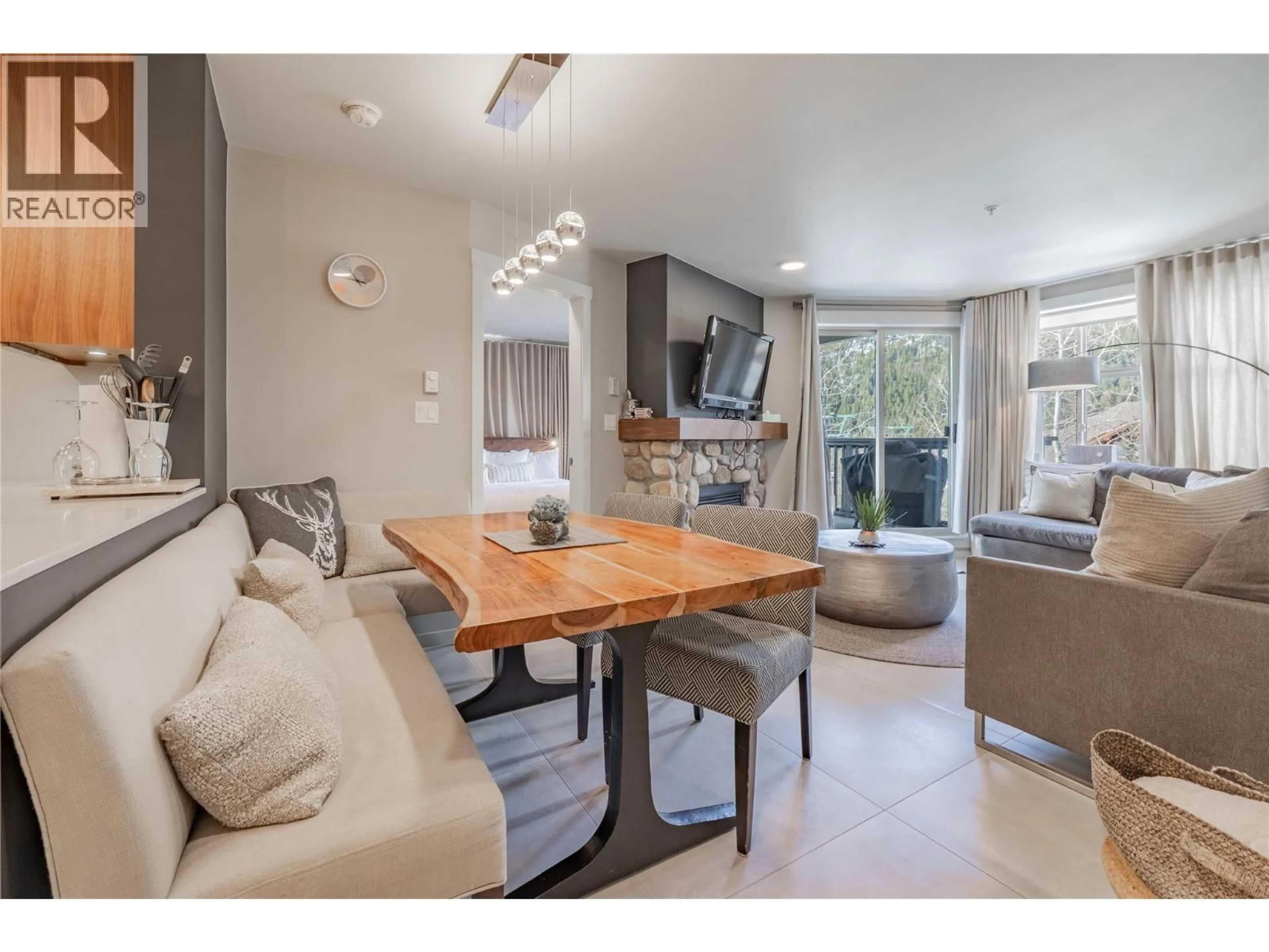 Unknown for 202 - 2050 SUMMIT DRIVE, Panorama British Columbia V0A1T0