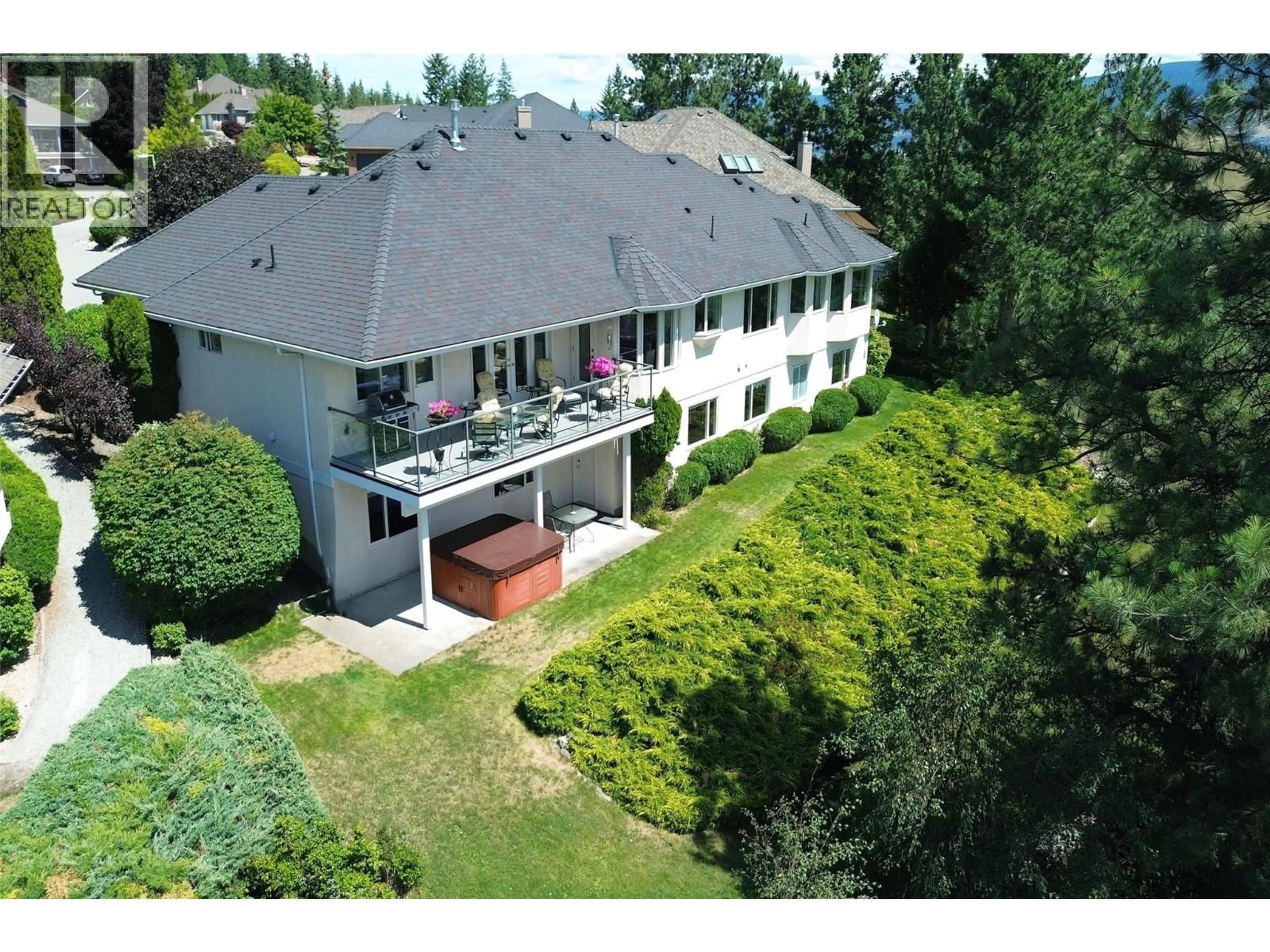 A pic from outside/outdoor area/front of a property/back of a property/a pic from drone, unknown for 761 SIWASH COURT, Kelowna British Columbia V1V1N5
