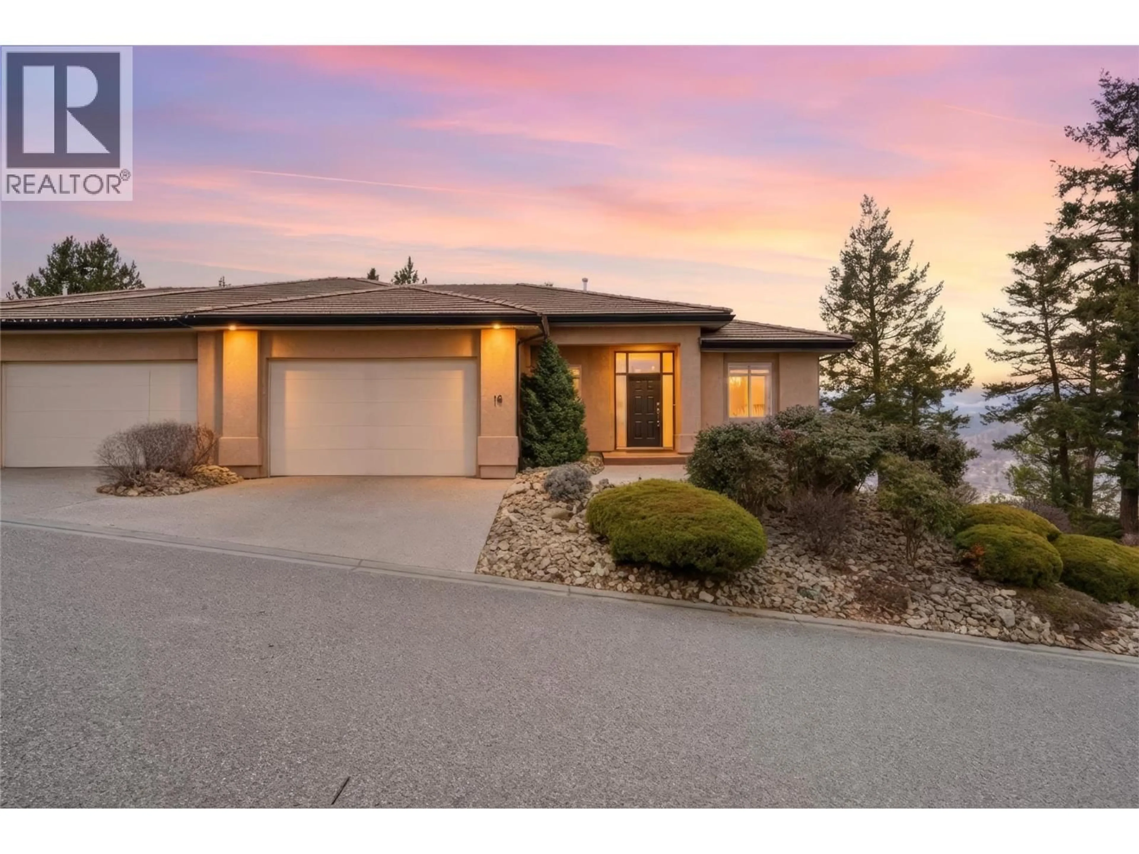 Home with brick exterior material, street for 16 - 2213 WADDINGTON COURT, Kelowna British Columbia V1V4P4