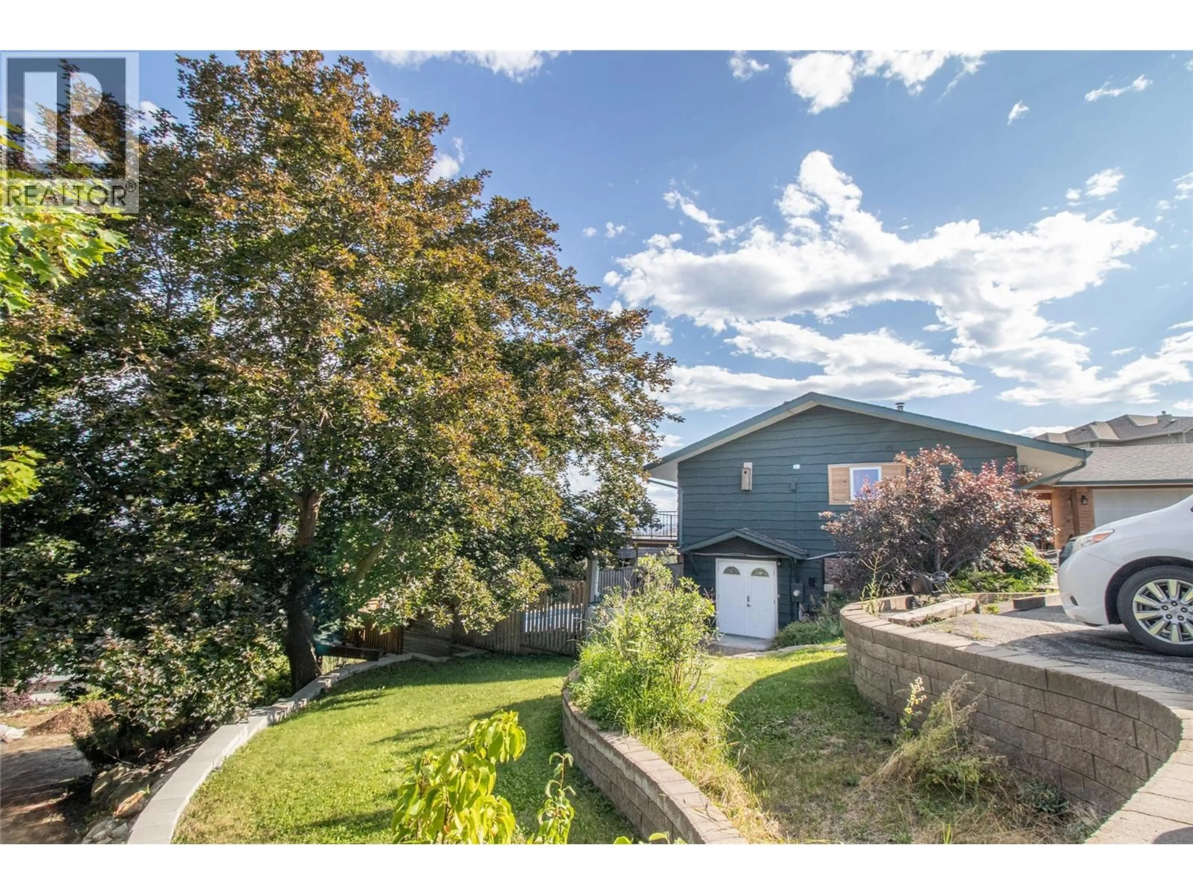 A pic from outside/outdoor area/front of a property/back of a property/a pic from drone, street for 2741 SUGOSA PLACE, West Kelowna British Columbia V4T2X3