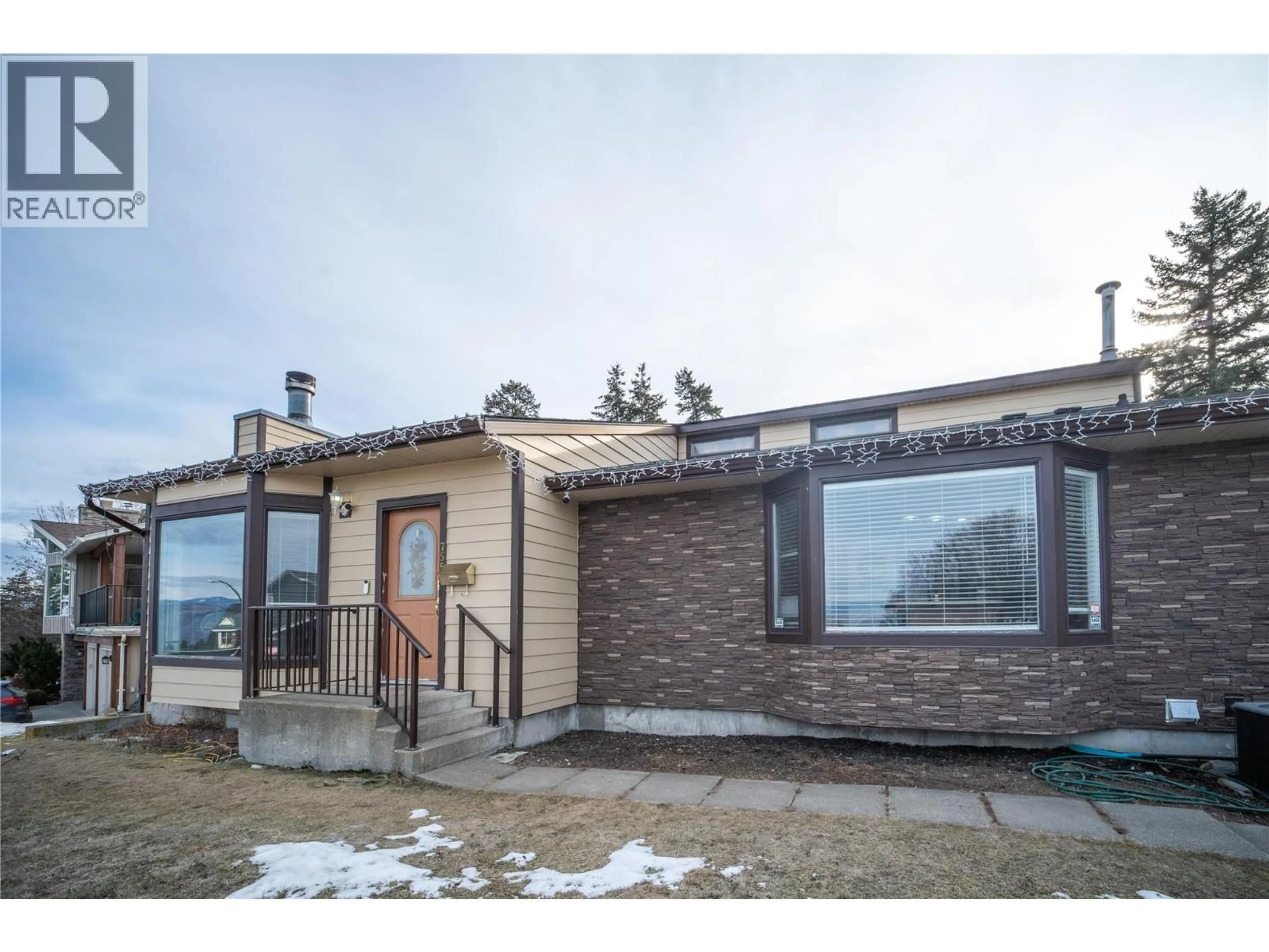 Unknown for 755 FLEMING DRIVE, Kamloops British Columbia V1S1A2