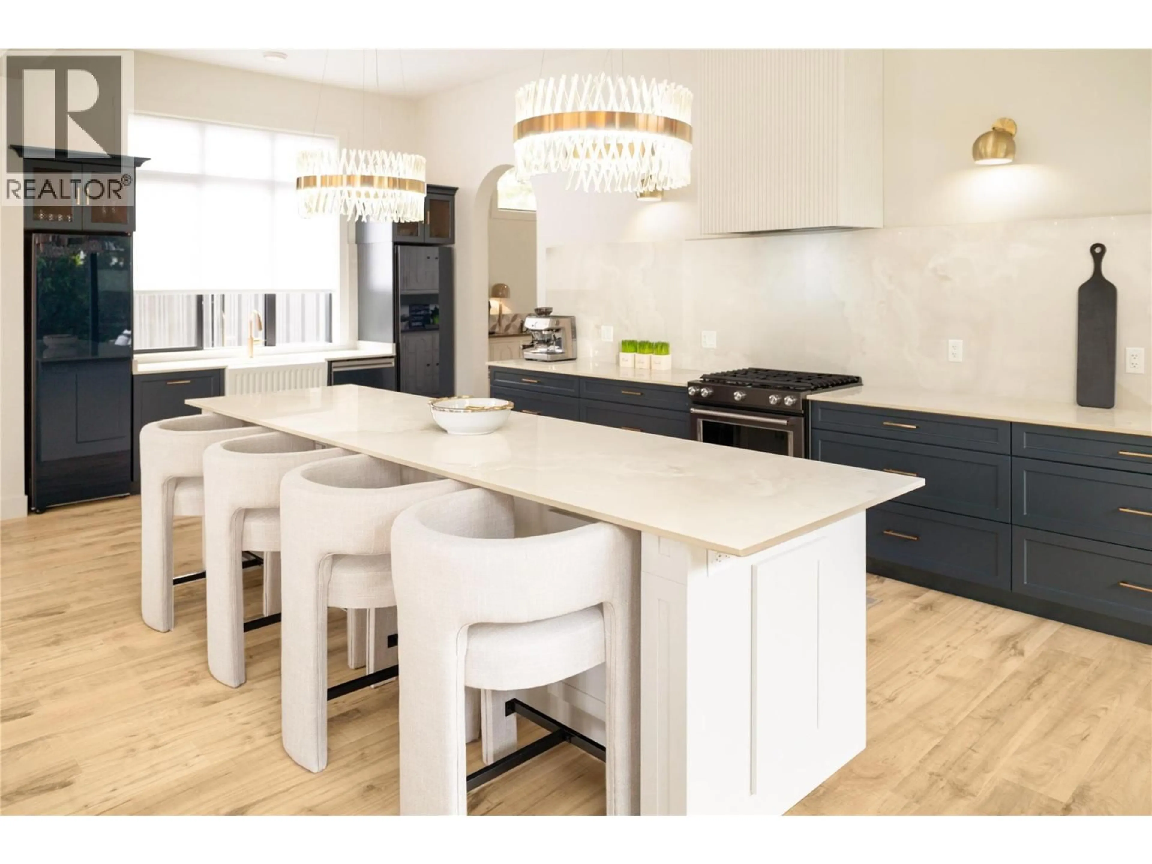 Contemporary kitchen, unknown for 2053 LONG STREET, Kelowna British Columbia V1Y1L3