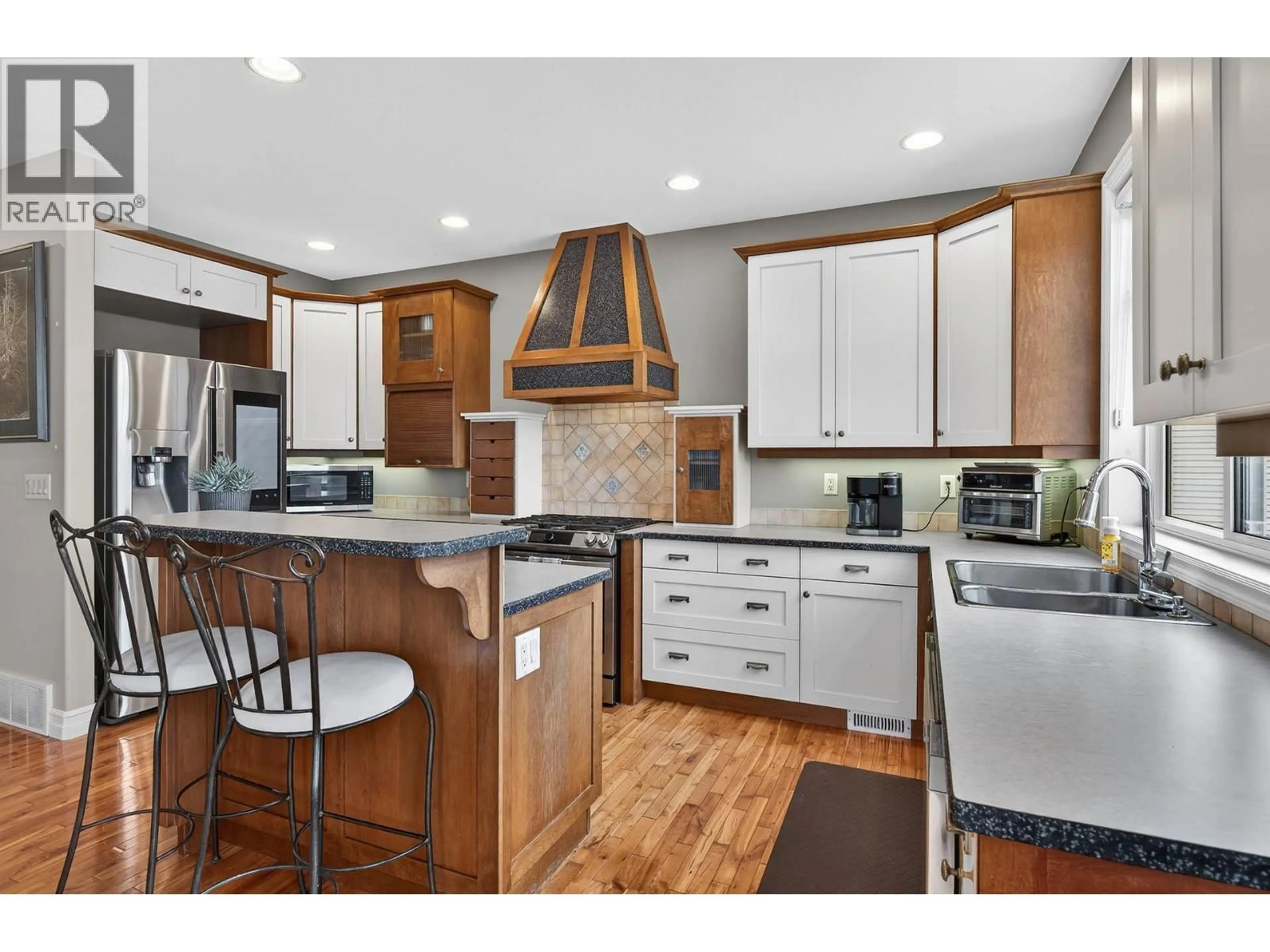 Unknown for 317 MARIPOSA COURT, Kamloops British Columbia V2H1R3