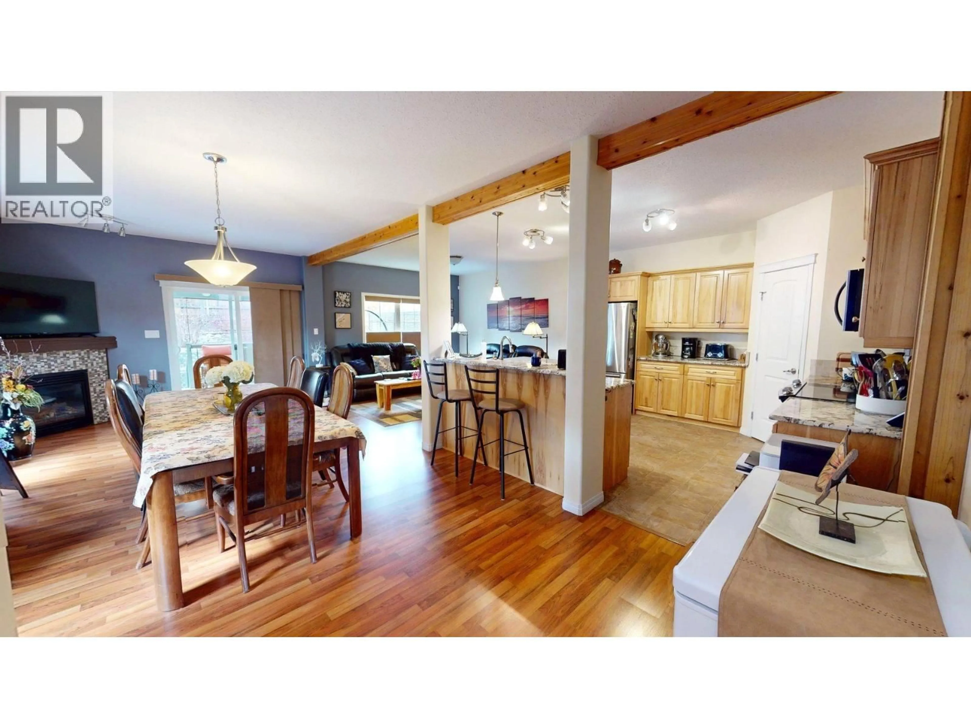 Open concept kitchen, unknown for 57 CARIBOO DRIVE, Elkford British Columbia V0B1H0