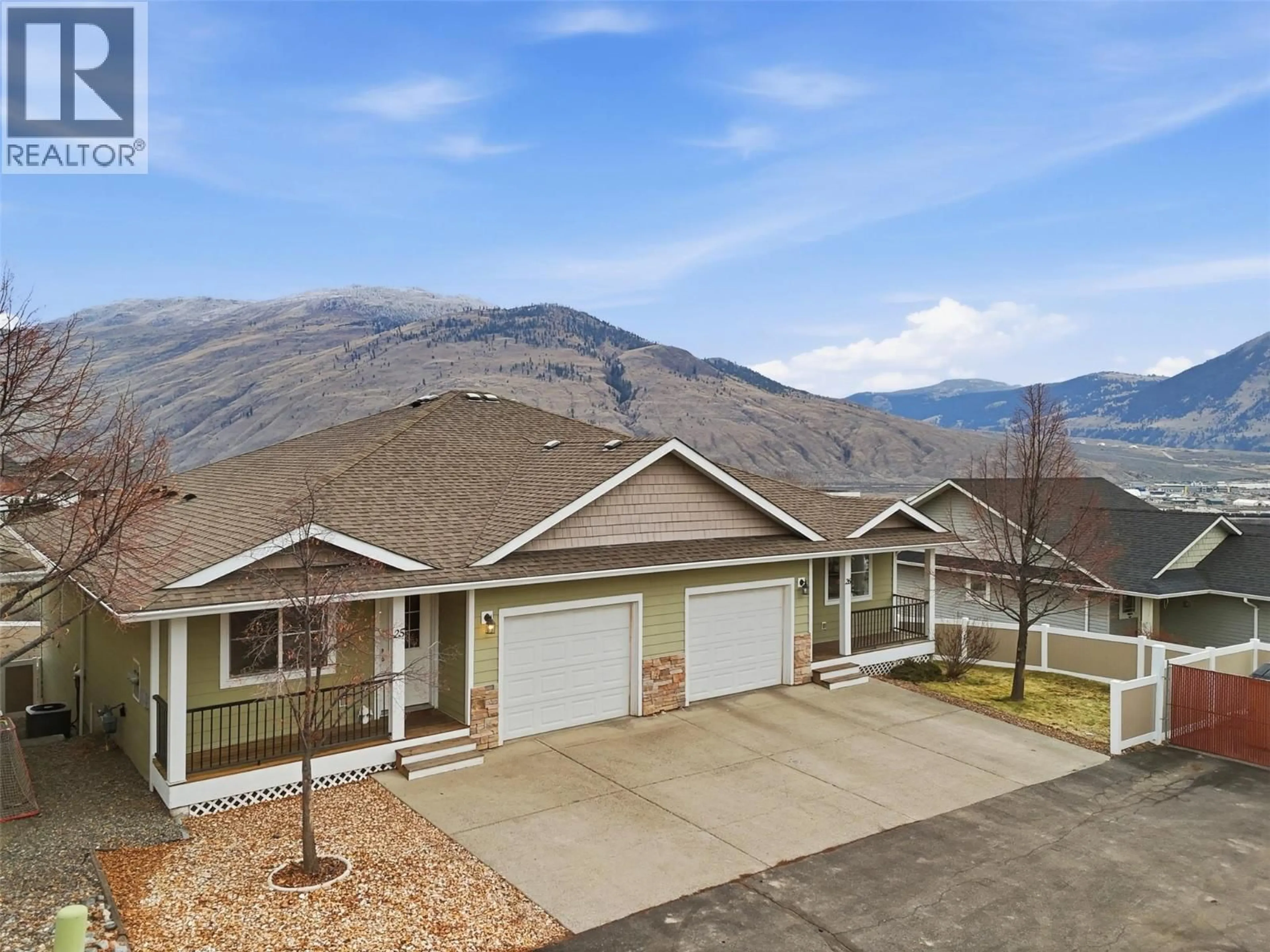 A pic from outside/outdoor area/front of a property/back of a property/a pic from drone, mountain view for 25 - 930 STAGECOACH DRIVE, Kamloops British Columbia V2B0A9