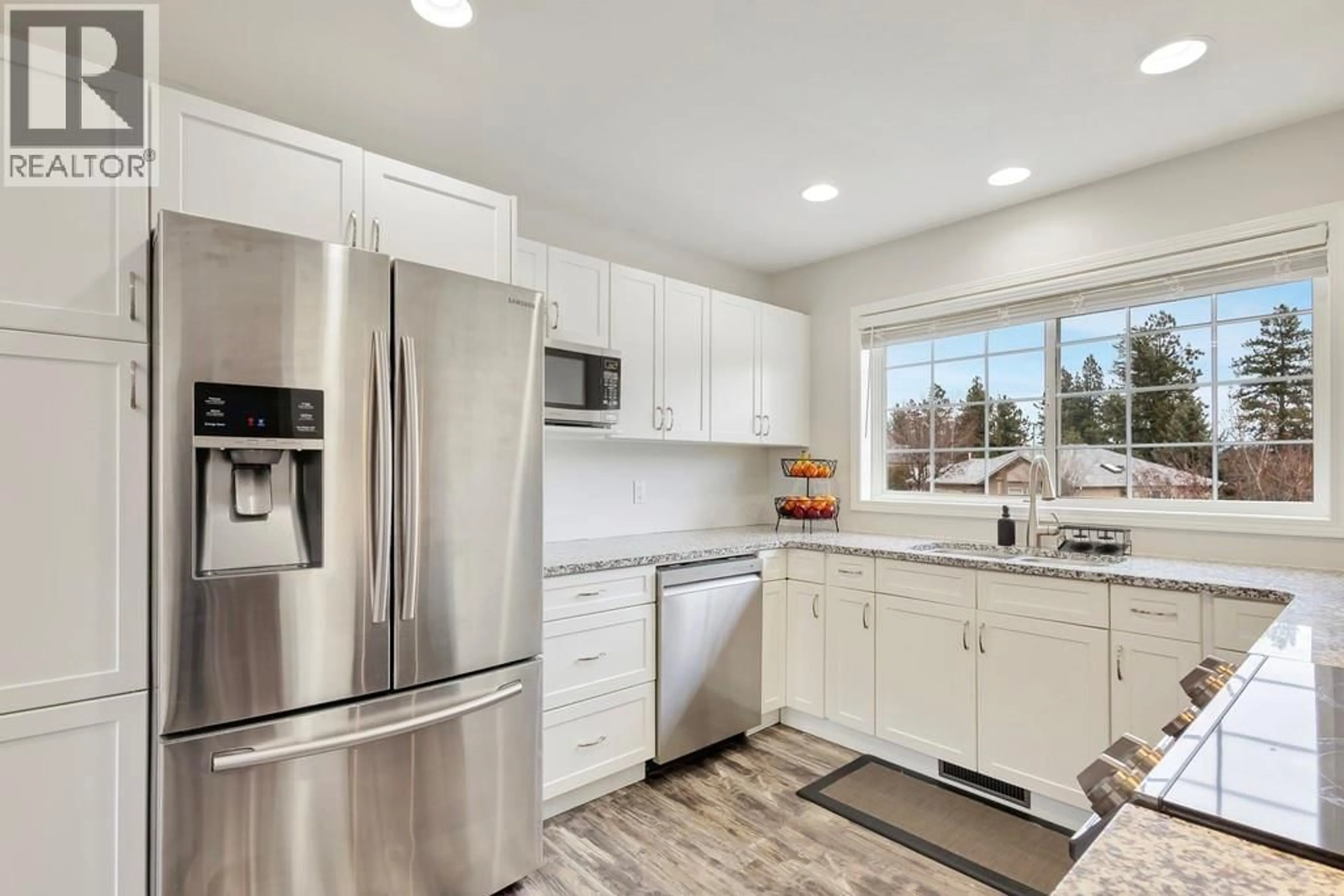 Open concept kitchen, ceramic/tile floor for 2133 SHANNON WOODS WAY, West Kelowna British Columbia V4T2R5