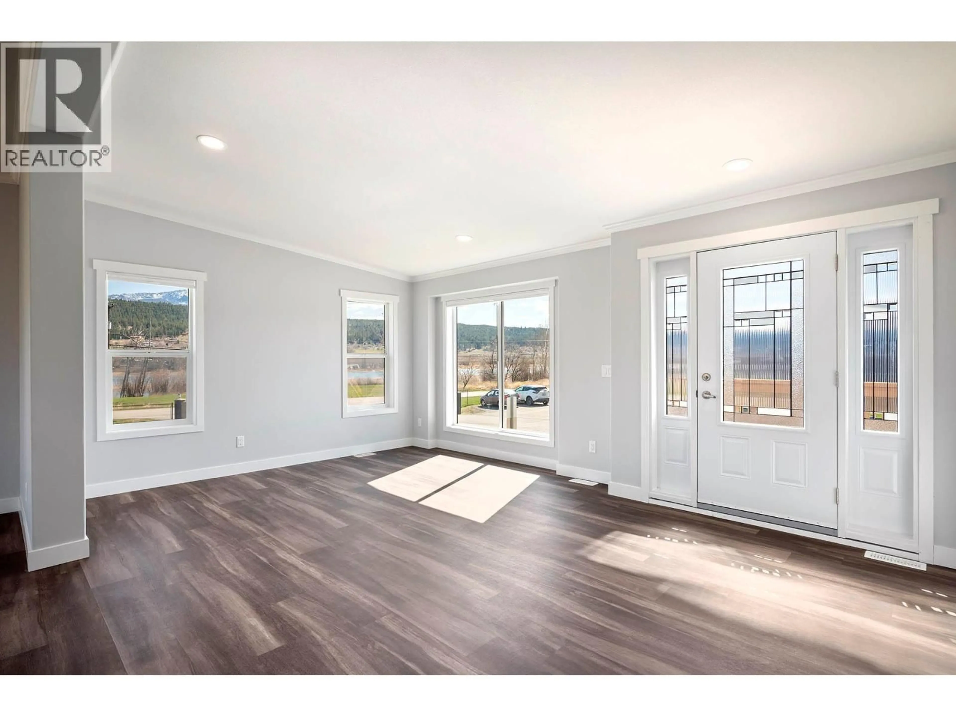 Indoor entryway for 153 - 5005 RIVER ROAD, Pritchard British Columbia V0E2P0